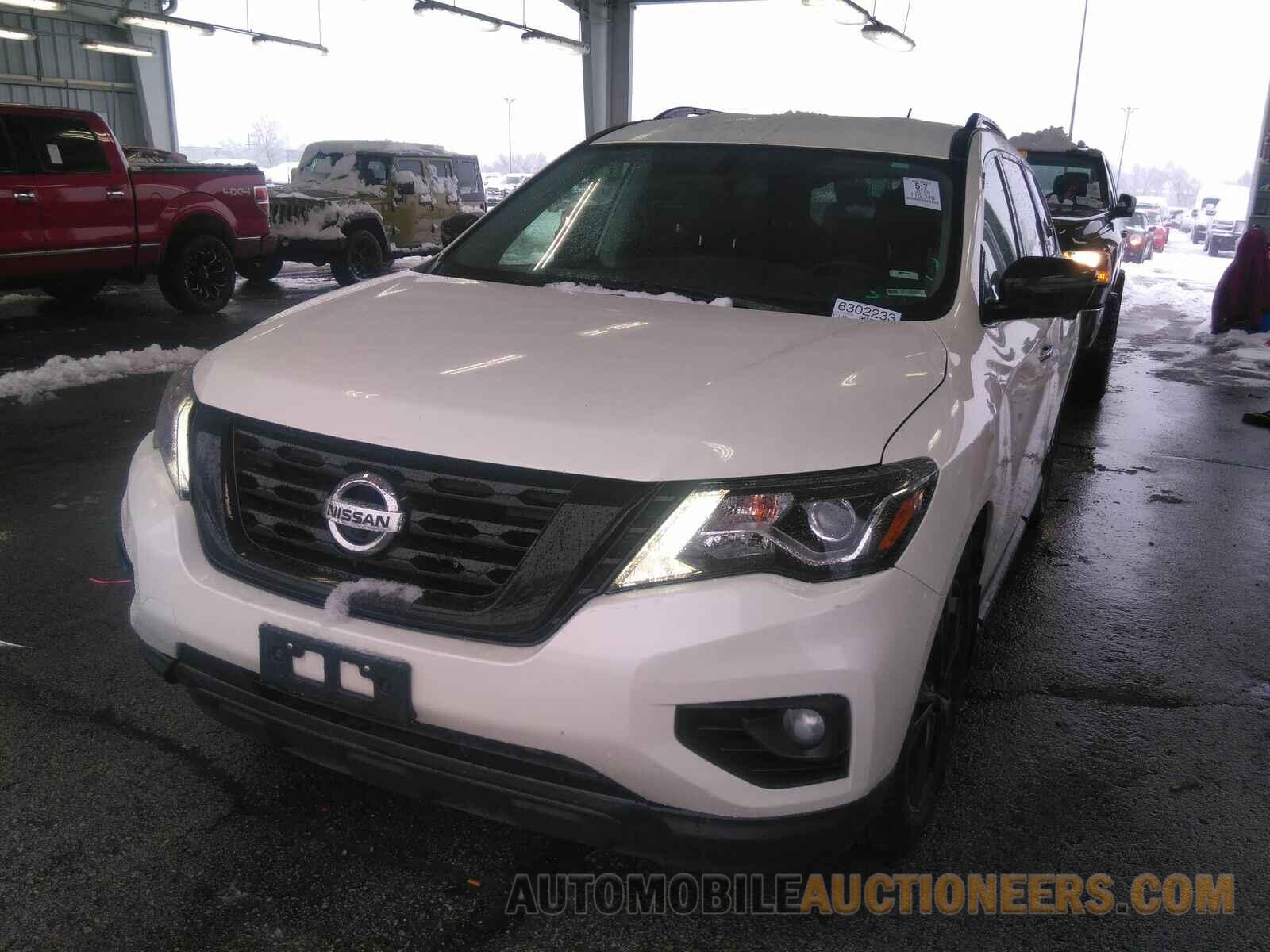 5N1DR2MM9JC643944 Nissan Pathfinder 2018