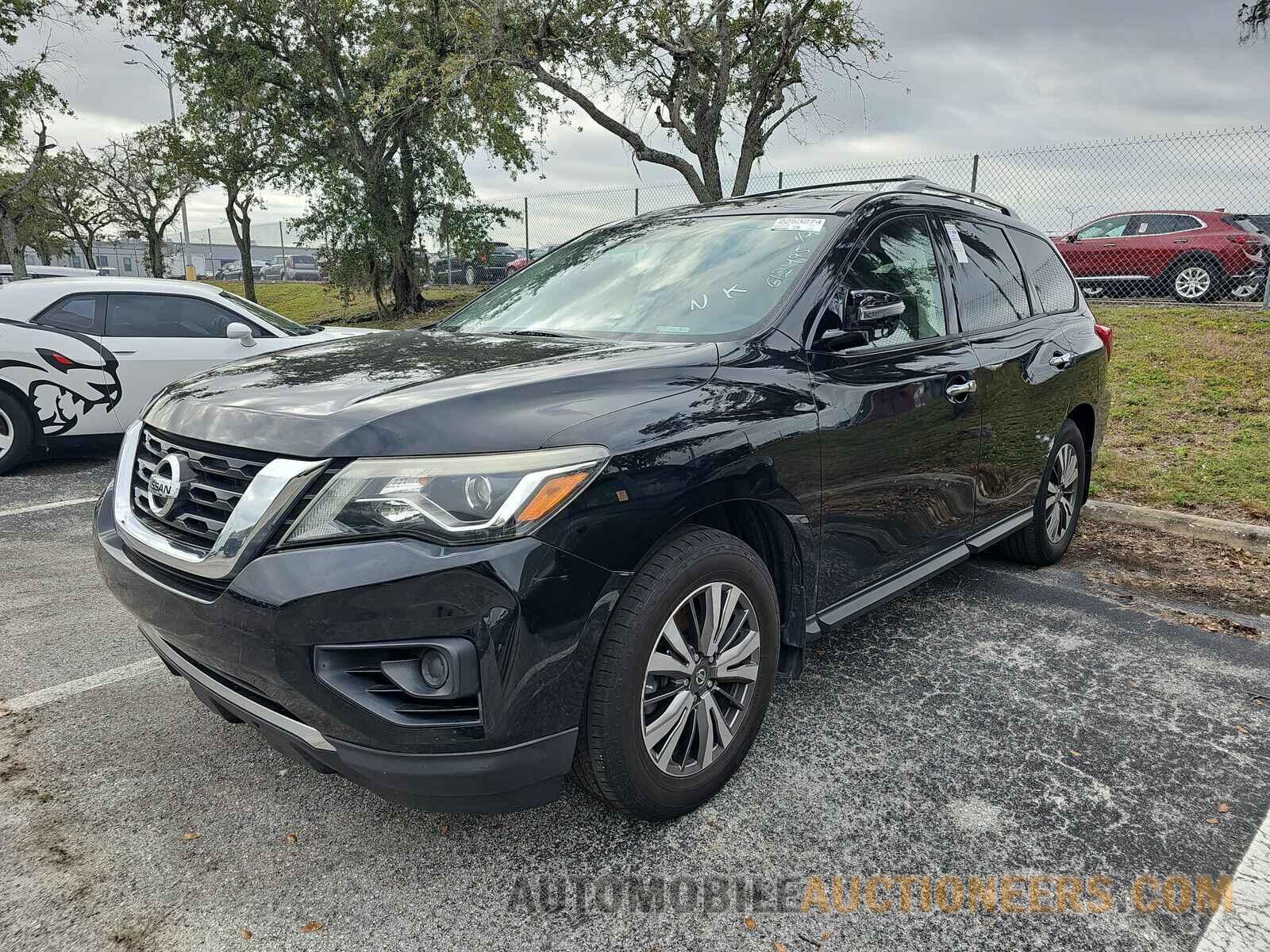 5N1DR2MN4JC612495 Nissan Pathfinder 2018