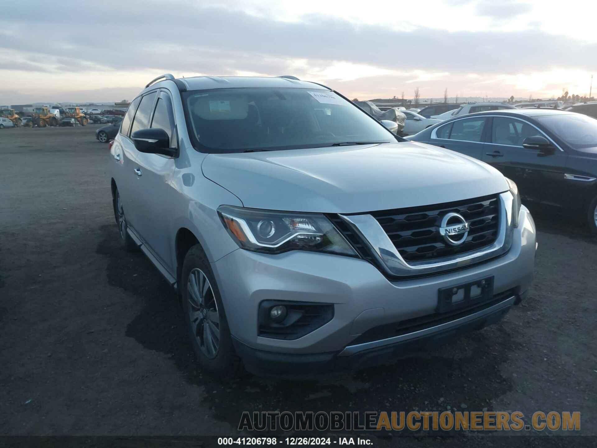 5N1DR2MN6HC621340 NISSAN PATHFINDER 2017