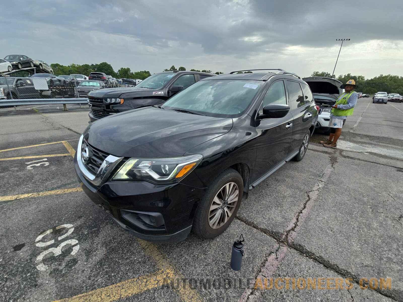 5N1DR2MN7HC616843 Nissan Pathfinder 2017