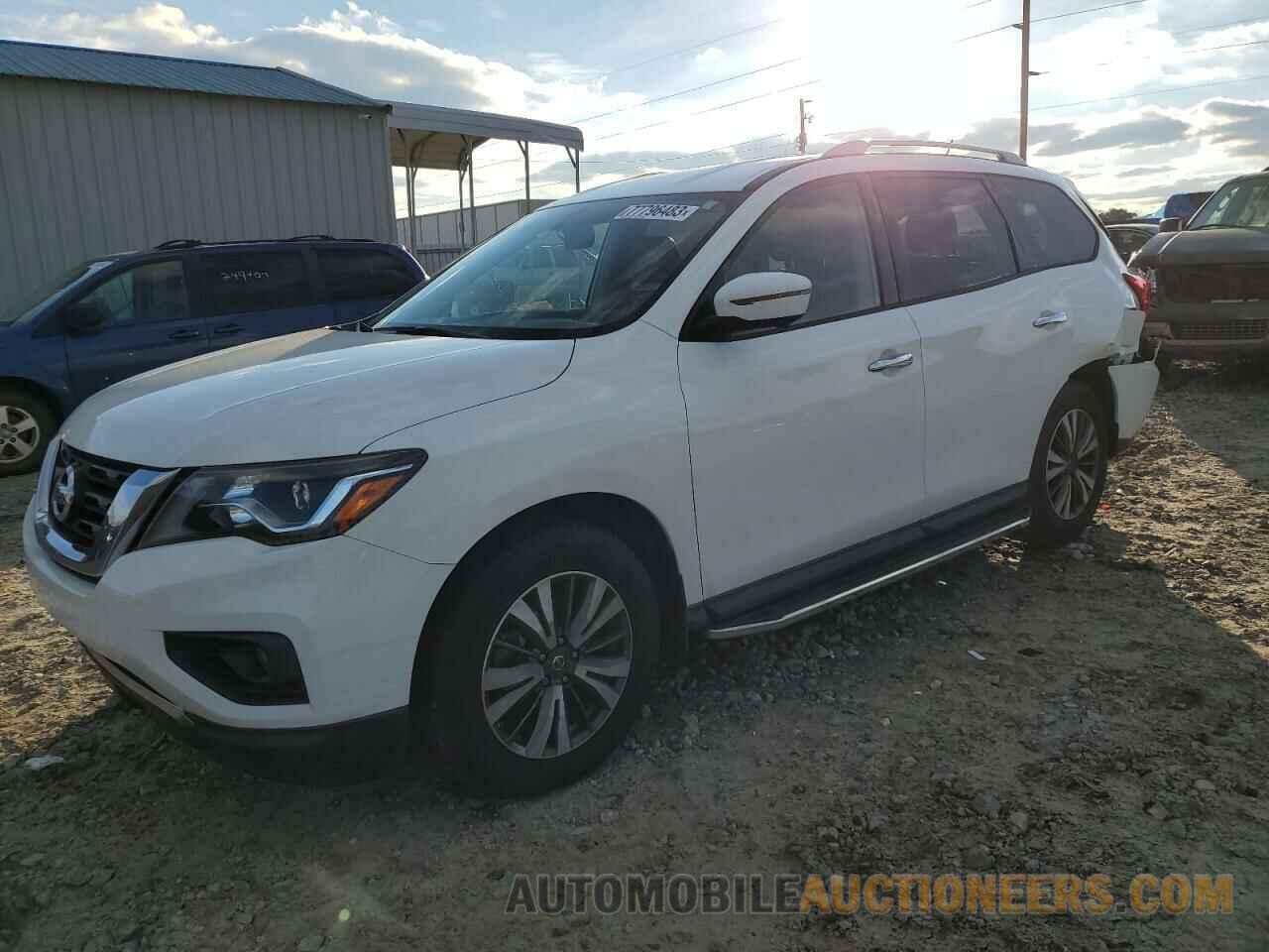 5N1DR2MN8JC610877 NISSAN PATHFINDER 2018