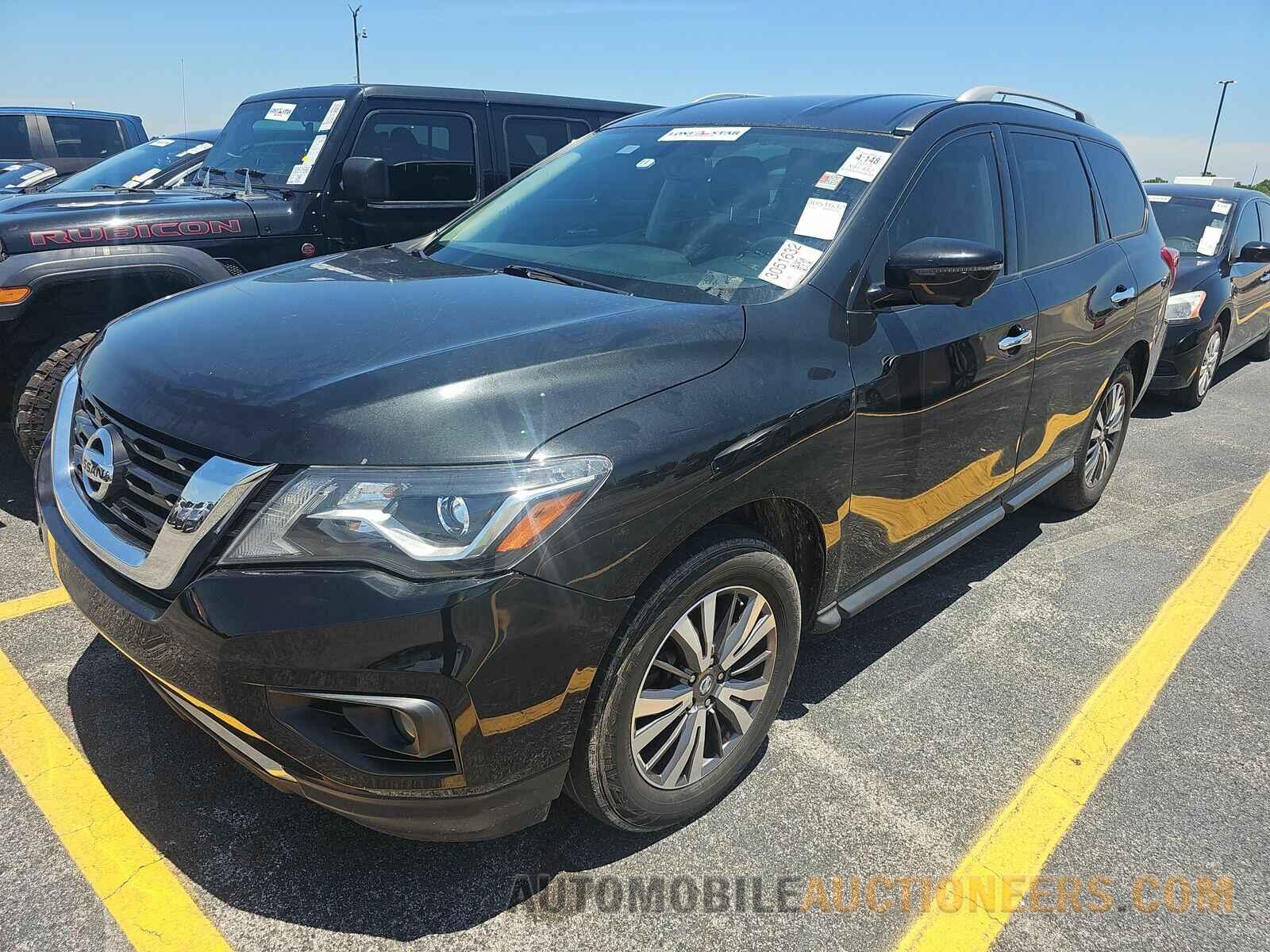 5N1DR2MN9JC605106 Nissan Pathfinder 2018