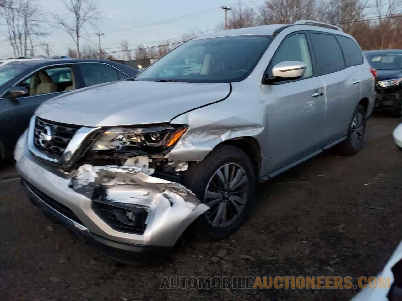 5N1DR2MNXJC605762 NISSAN PATHFINDER 2018