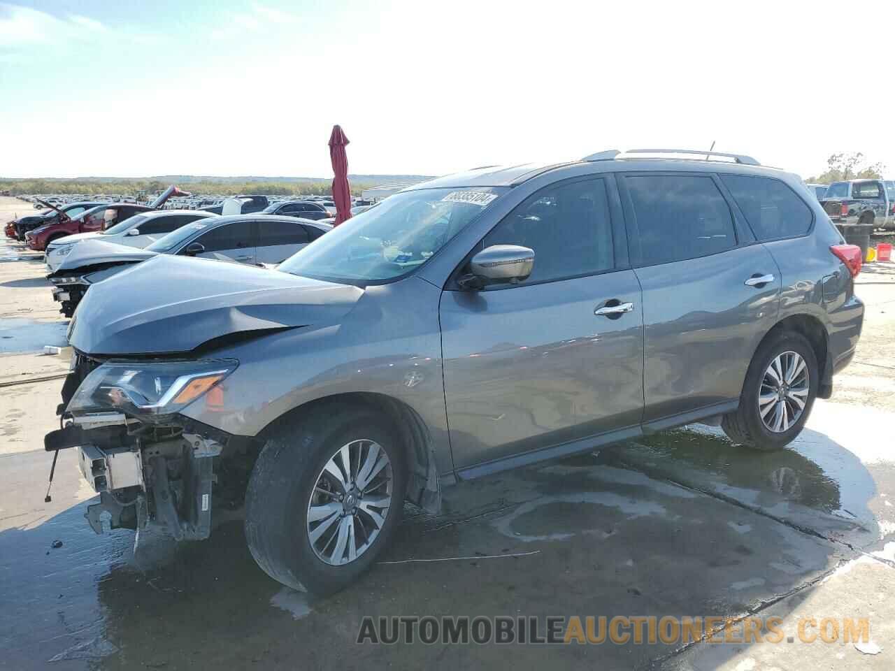 5N1DR2MNXJC668098 NISSAN PATHFINDER 2018