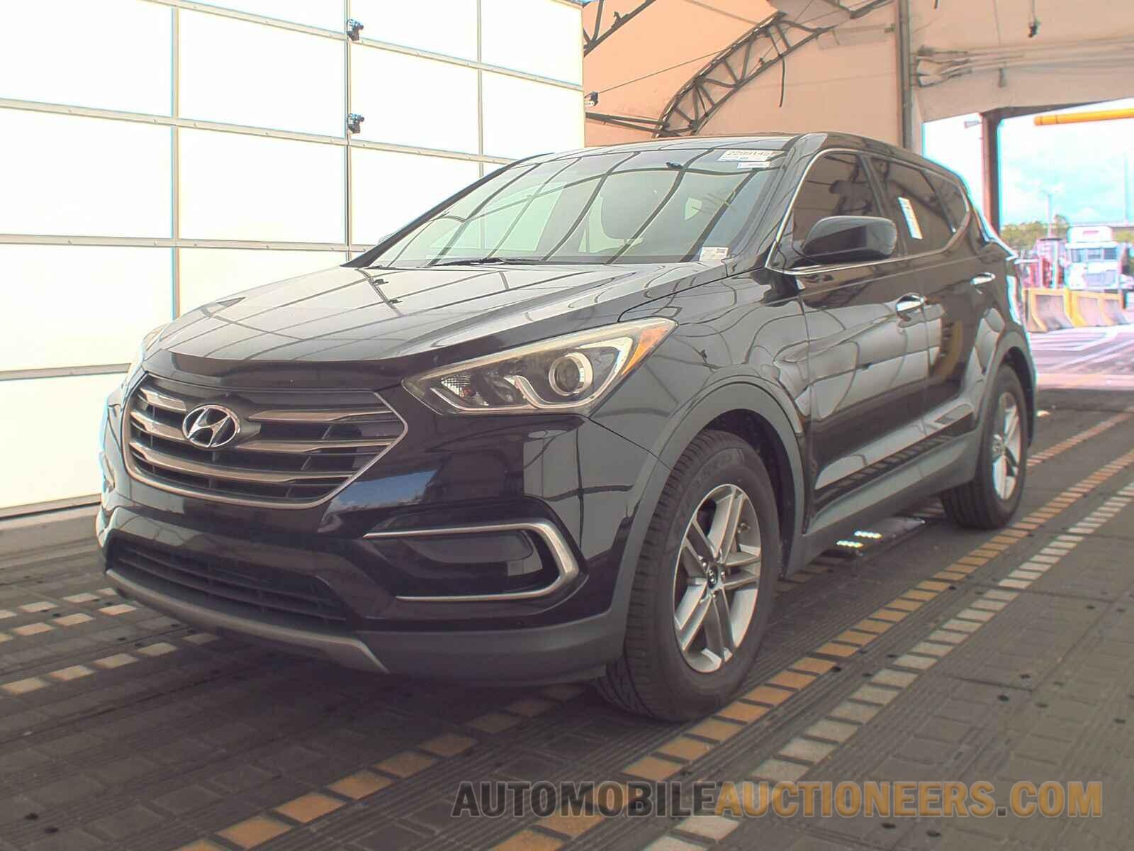 5NMZT3LB2HH023577 Hyundai Santa Fe 2017