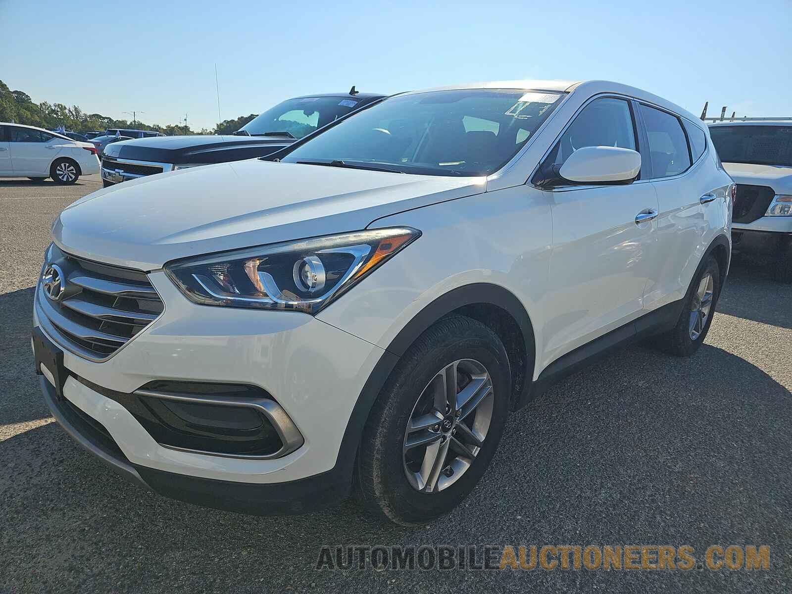 5NMZT3LB3HH019831 Hyundai Santa Fe 2017