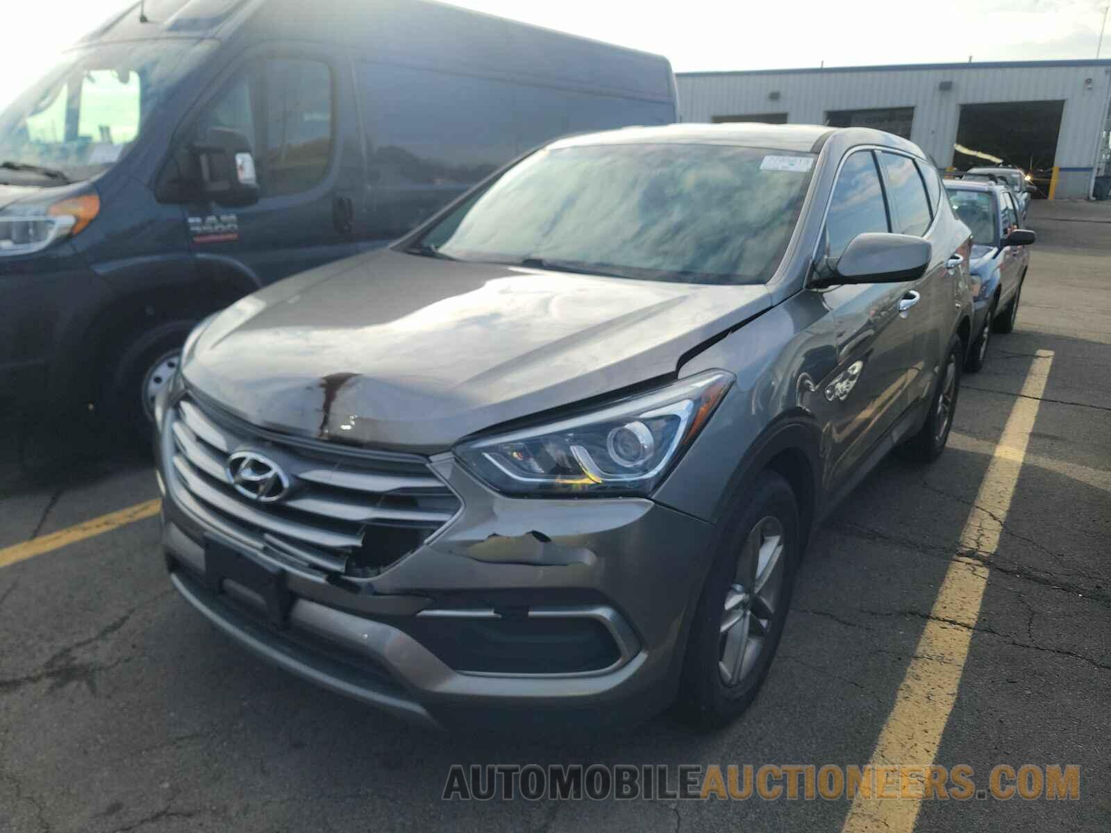 5NMZT3LB5JH080636 Hyundai Santa Fe 2018