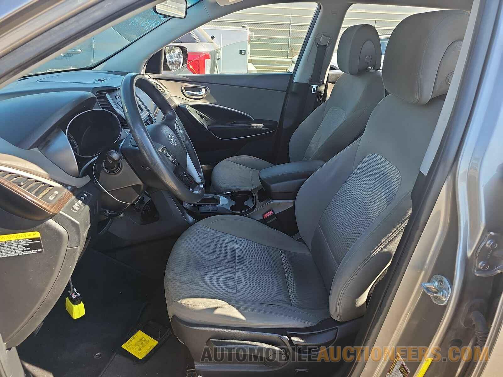 5NMZT3LB7JH084185 Hyundai Santa Fe 2018