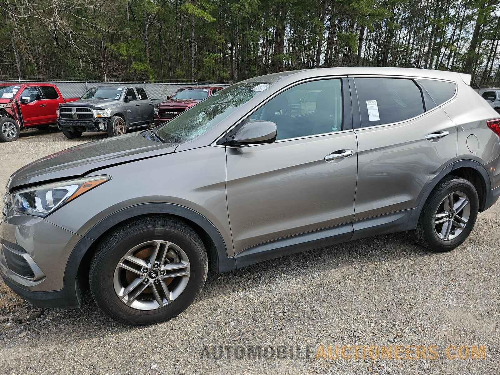 5NMZT3LB9JH073401 Hyundai Santa Fe 2018