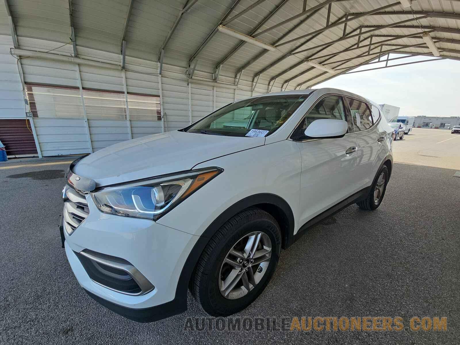 5NMZTDLB5JH072221 Hyundai Santa Fe 2018