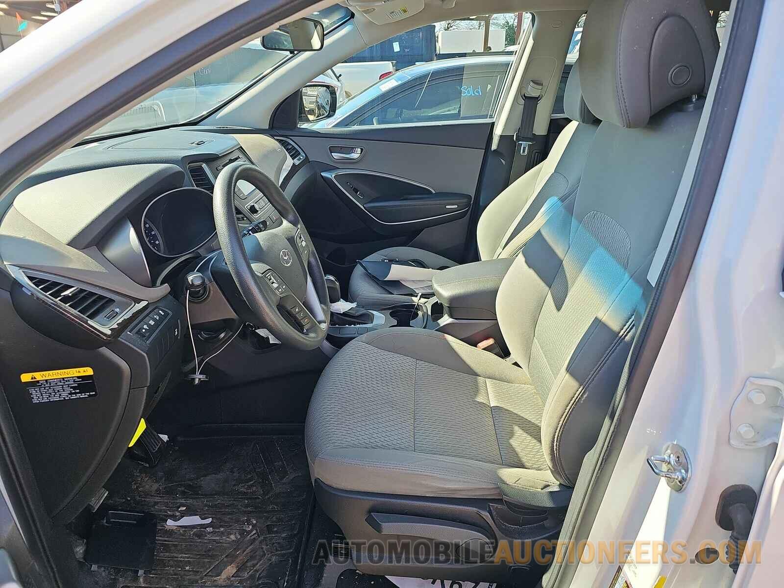 5NMZTDLB9JH094822 Hyundai Santa Fe 2018