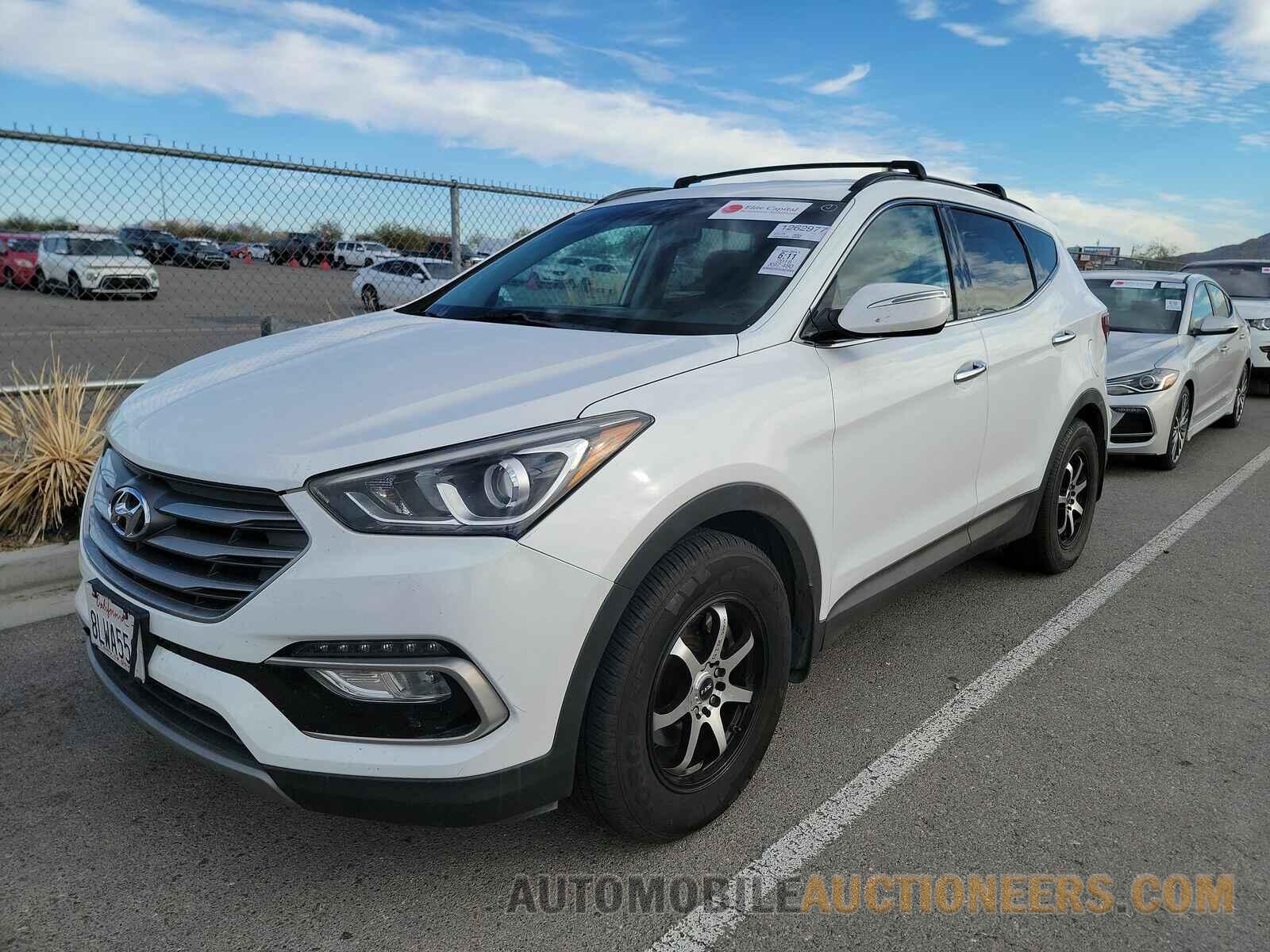 5NMZU3LB1JH056086 Hyundai Santa Fe 2018