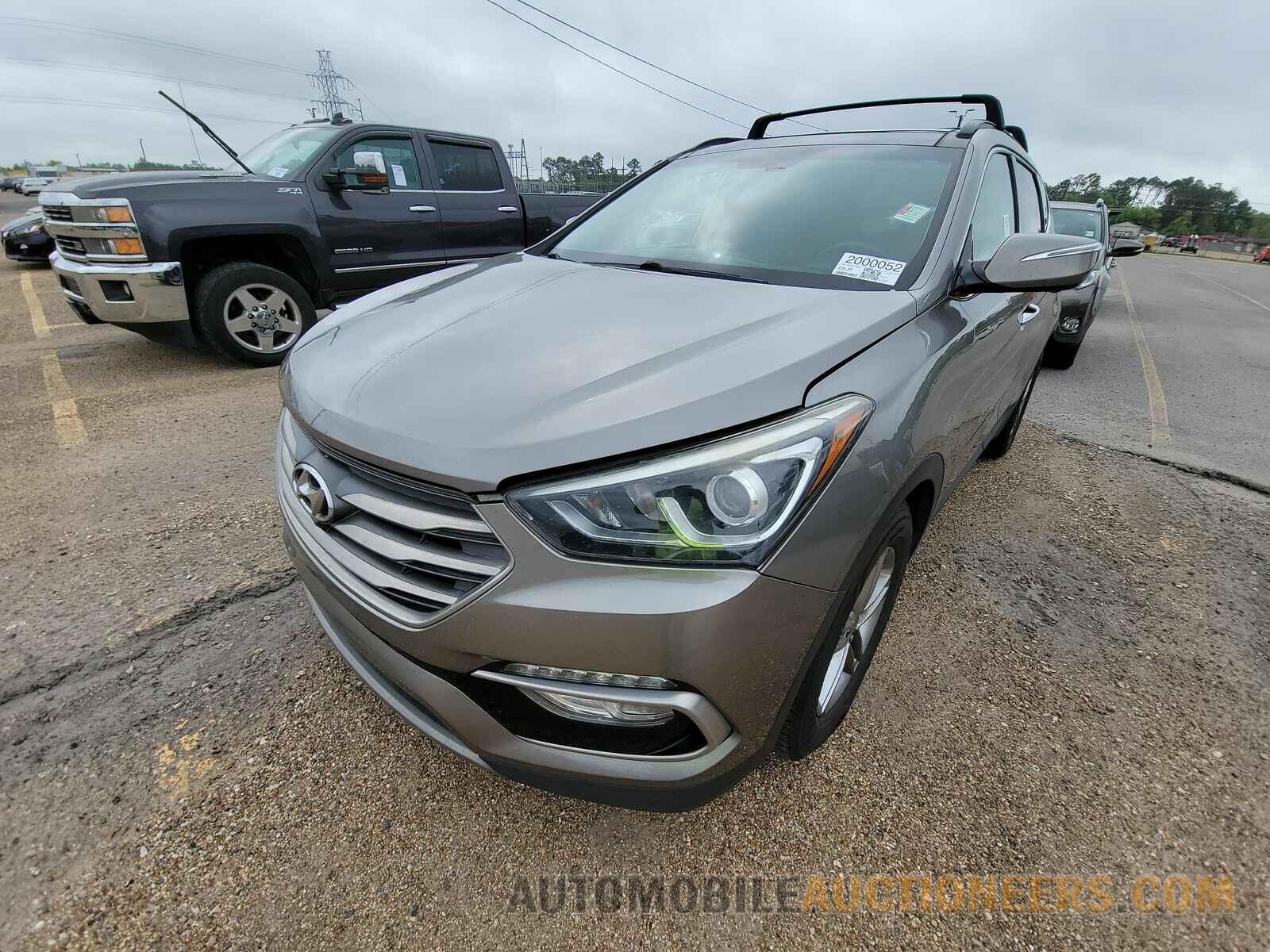 5NMZU3LB5HH041665 Hyundai Santa Fe 2017