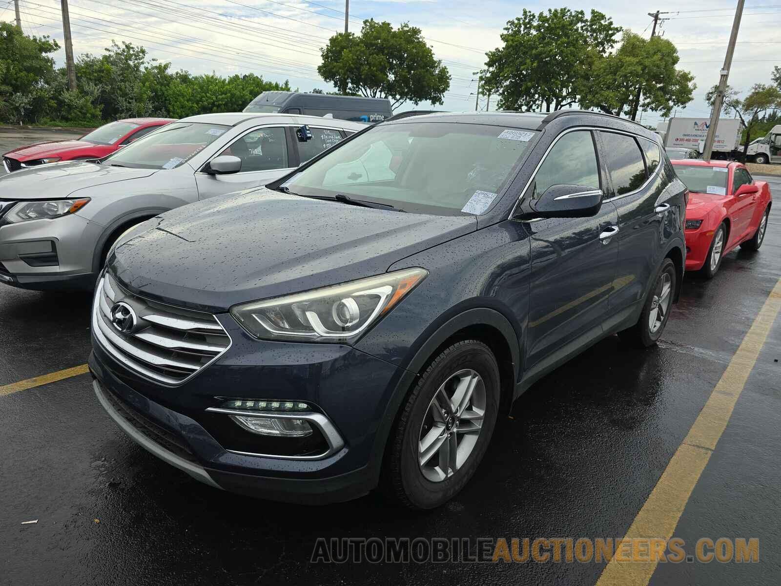 5NMZU3LB9JH099557 Hyundai Santa Fe 2018