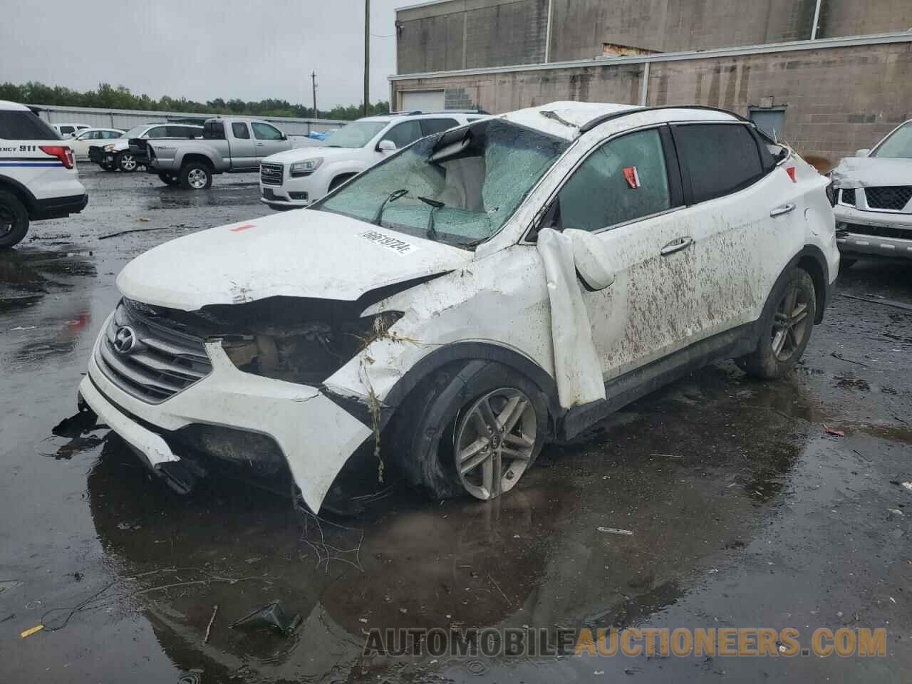 5NMZUDLB2HH021993 HYUNDAI SANTA FE 2017