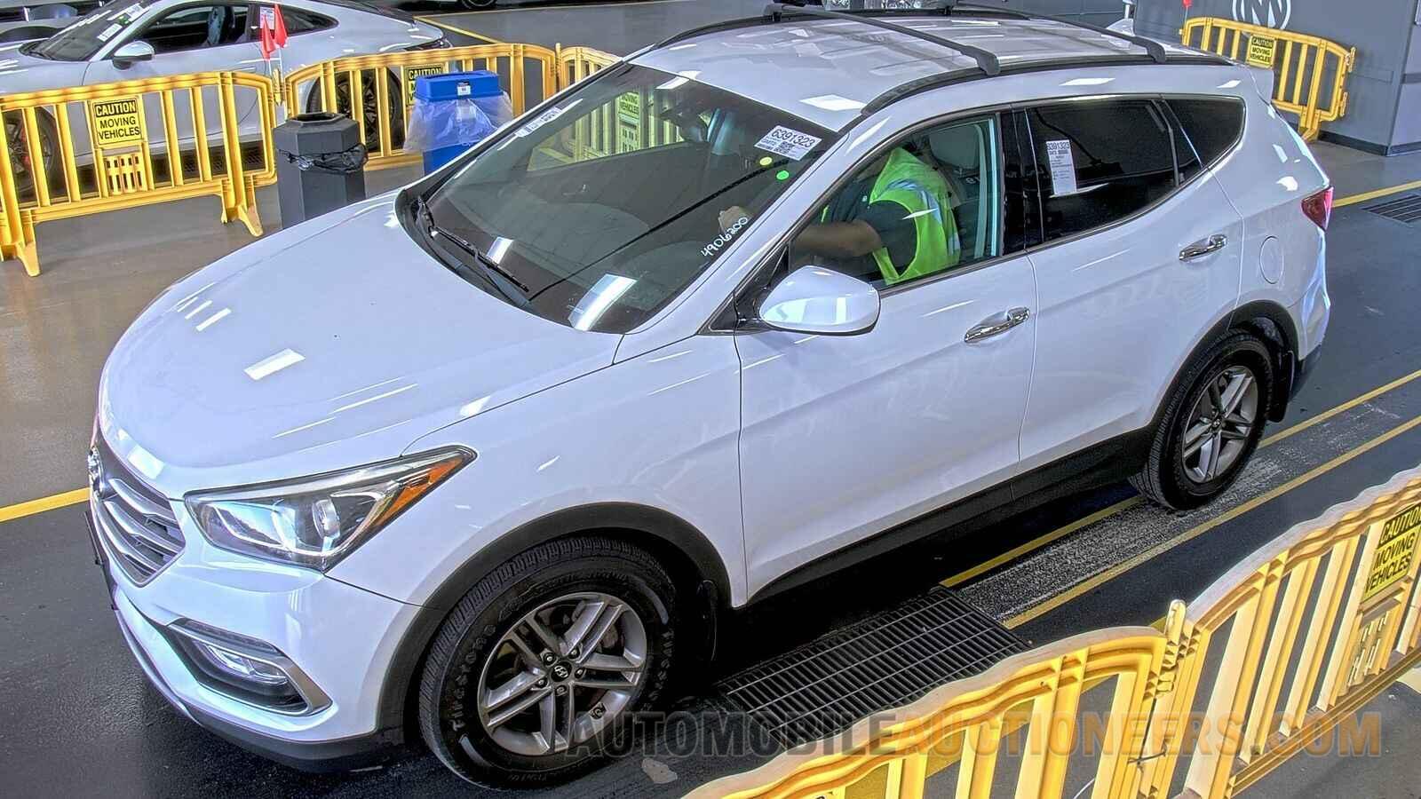 5NMZUDLB8HH026762 Hyundai Santa Fe 2017