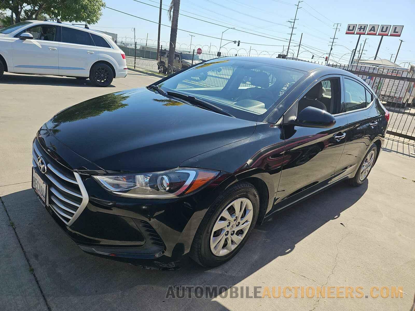 5NPD74LF1HH041076 Hyundai Elantra SE 2017