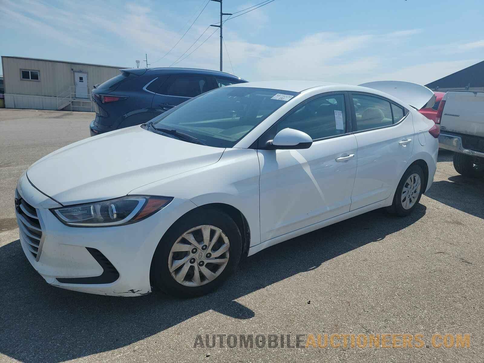 5NPD74LF1HH063921 Hyundai Elantra SE 2017