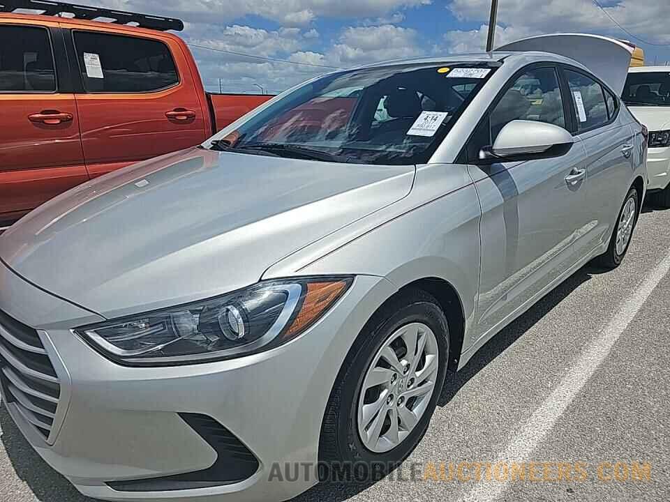 5NPD74LF1HH084042 Hyundai Elantra SE 2017