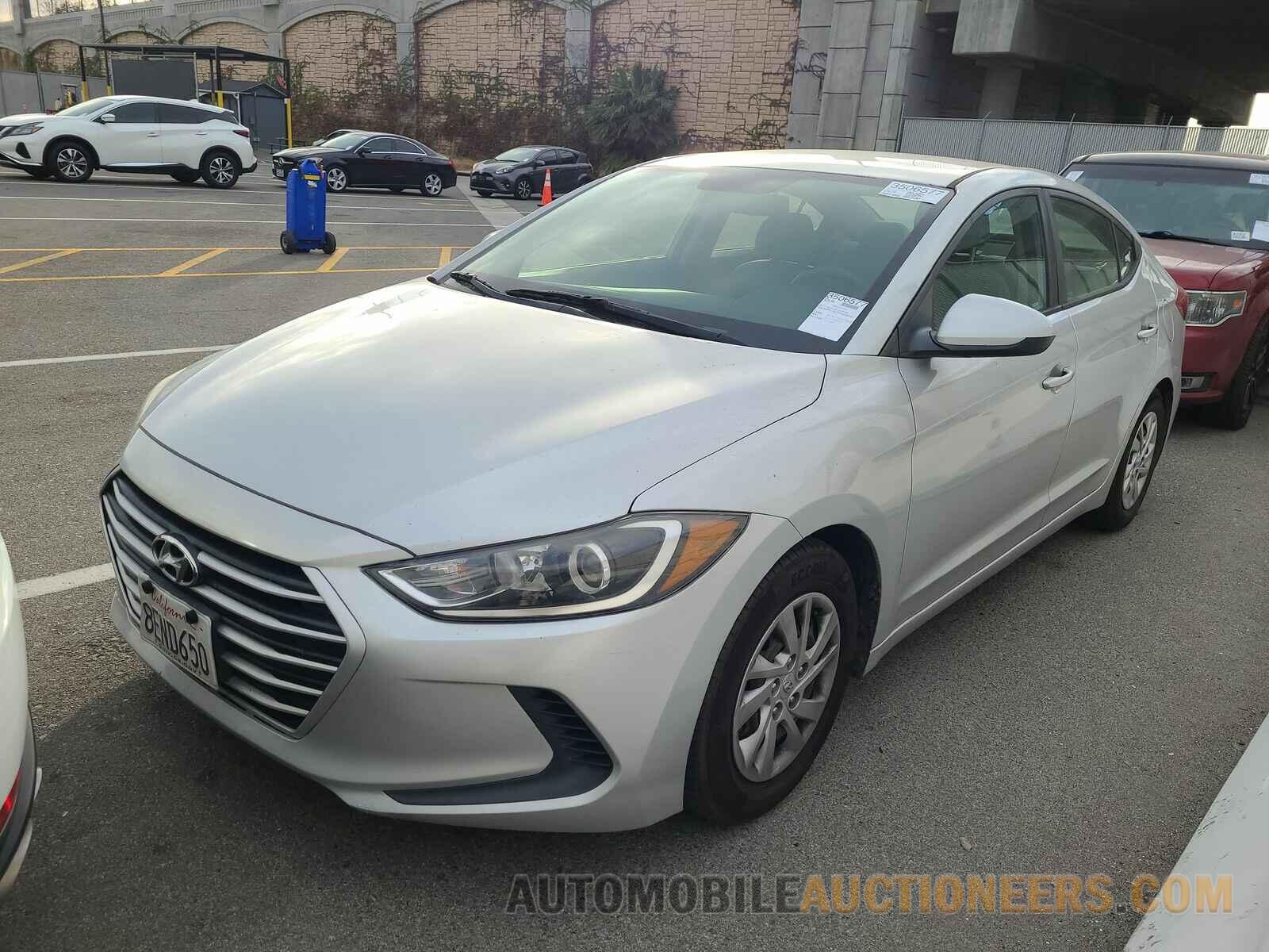 5NPD74LF1HH099723 Hyundai Elantra SE 2017