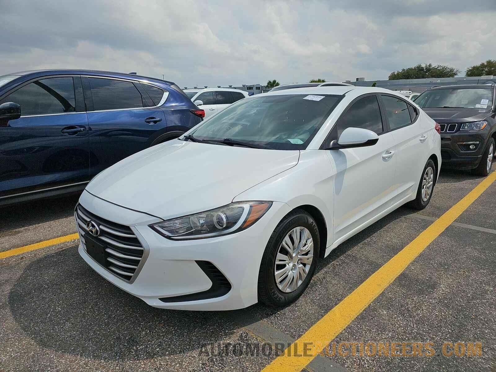 5NPD74LF1HH198493 Hyundai Elantra SE 2017