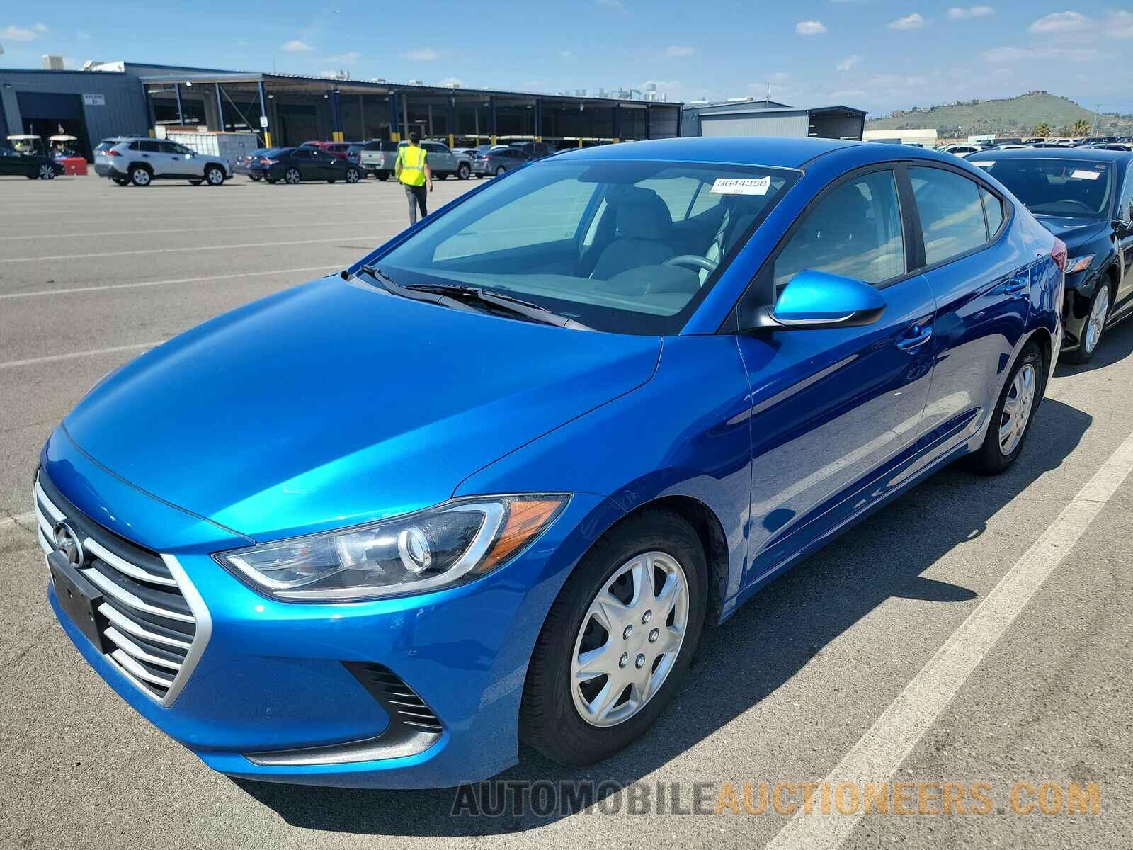 5NPD74LF1JH293318 Hyundai Elantra SE 2018