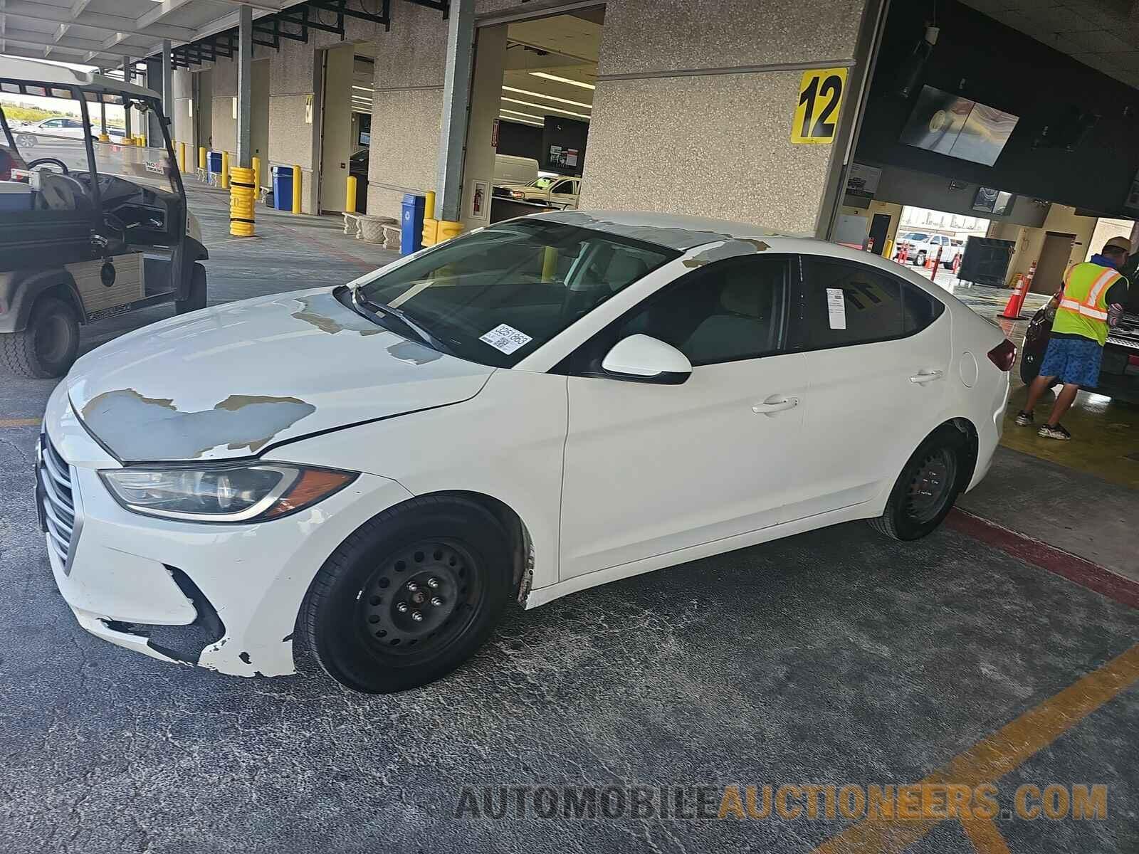 5NPD74LF2HH085331 Hyundai Elantra SE 2017