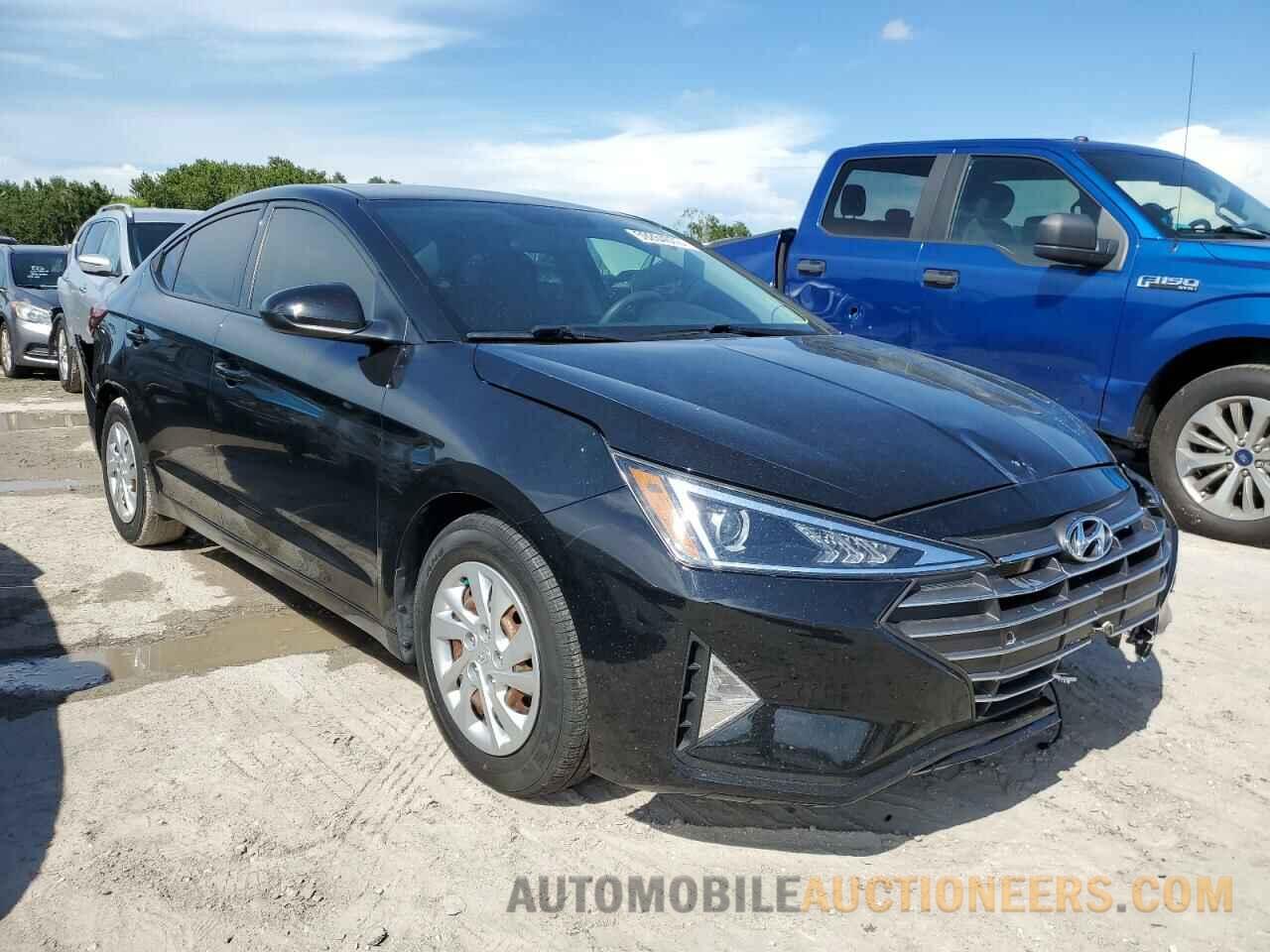 5NPD74LF2KH455779 HYUNDAI ELANTRA 2019