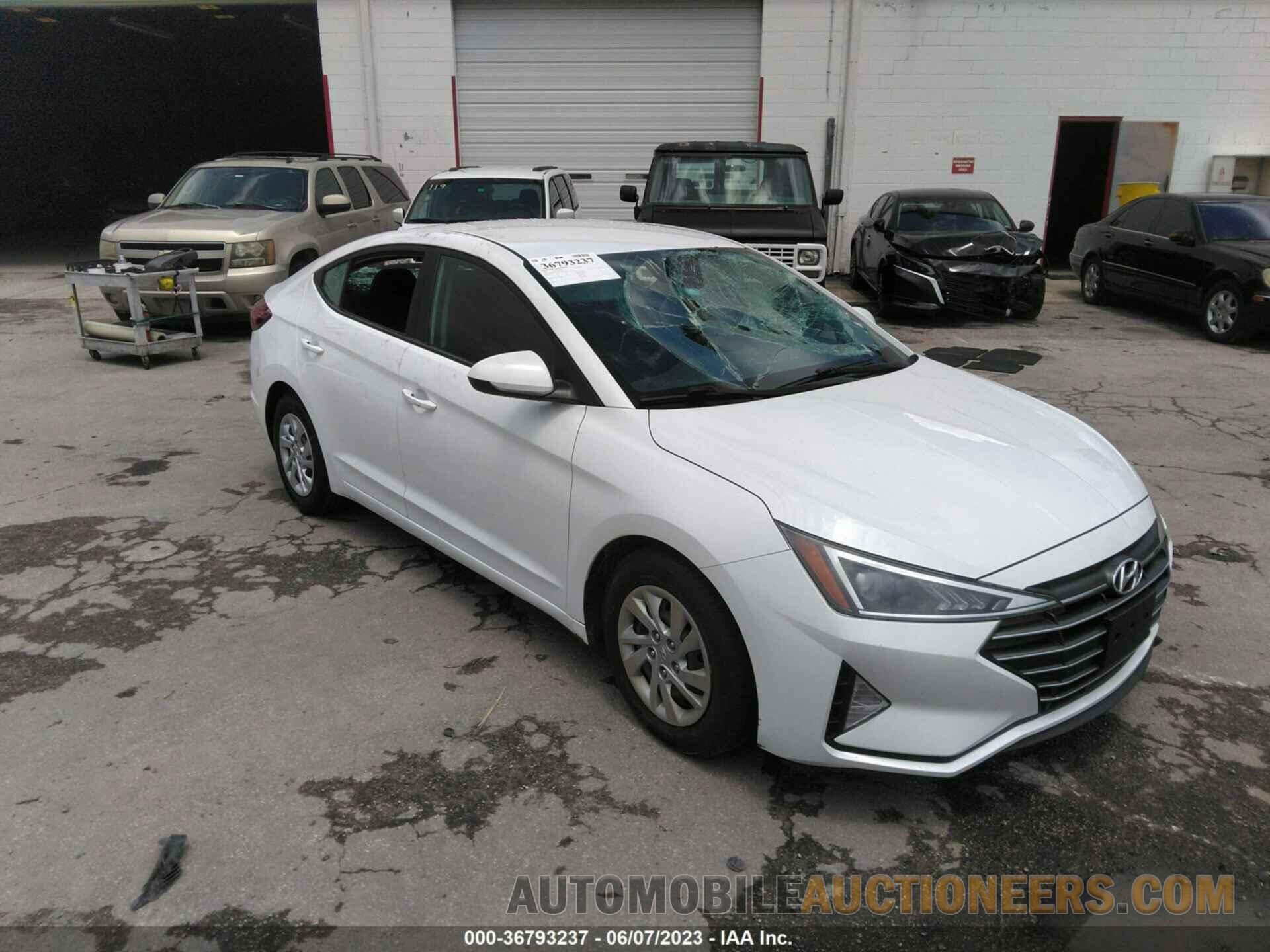 5NPD74LF2KH457208 HYUNDAI ELANTRA 2019