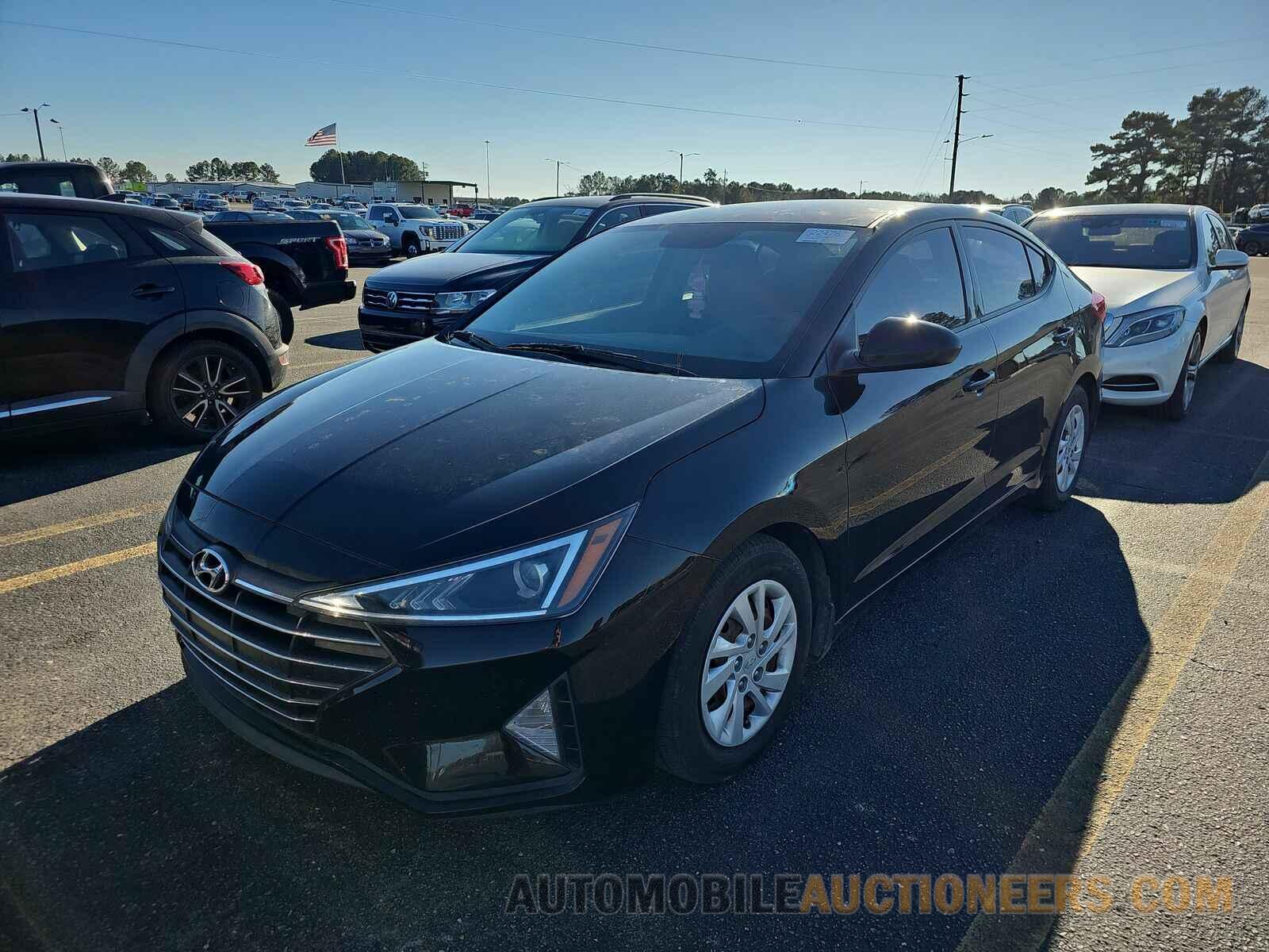 5NPD74LF2KH493688 Hyundai Elantra SE 2019