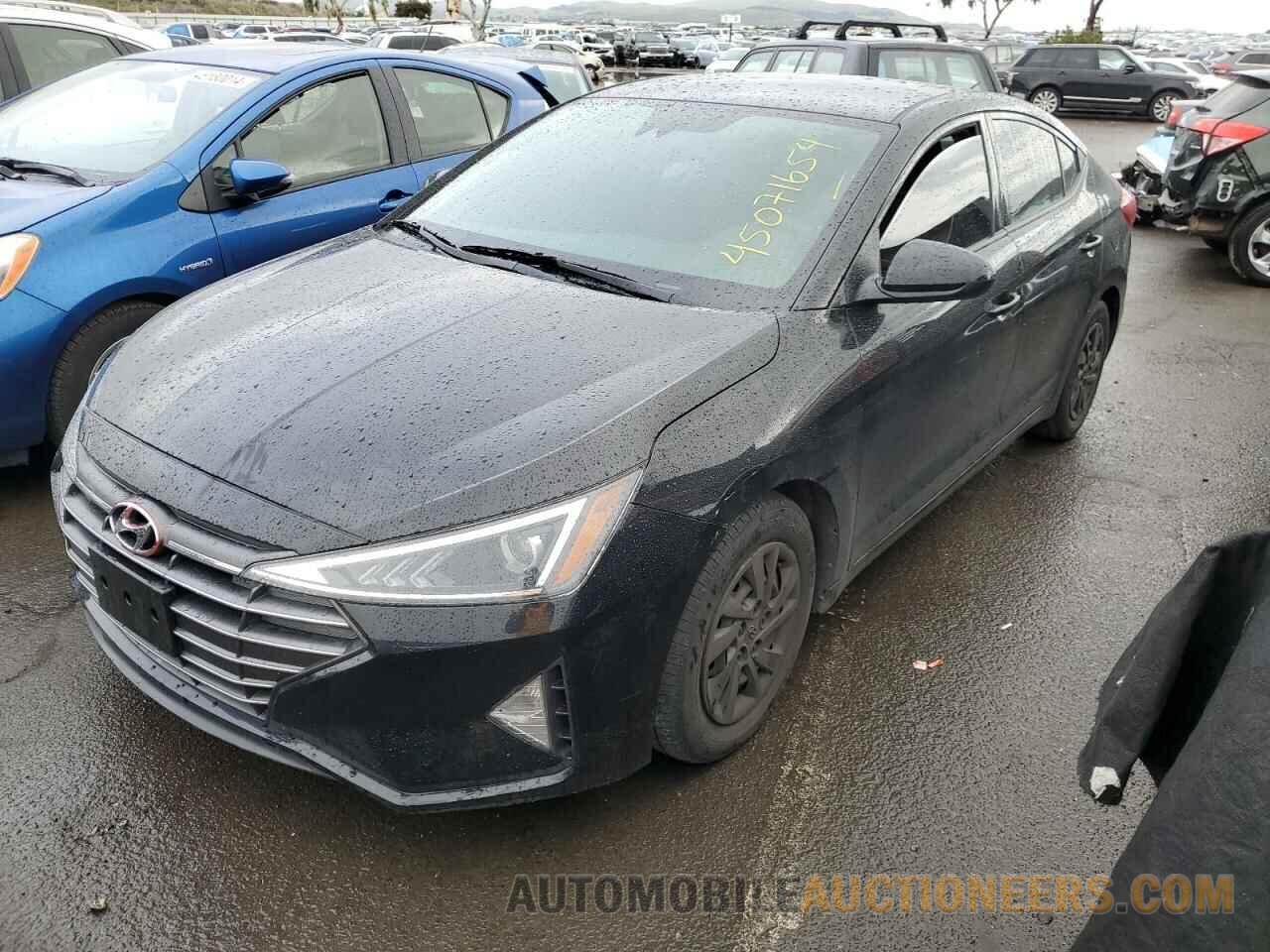 5NPD74LF2LH557410 HYUNDAI ELANTRA 2020