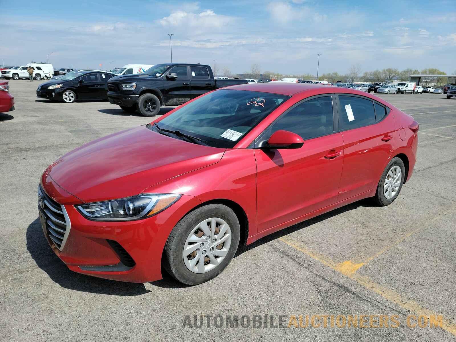 5NPD74LF3JH326996 Hyundai Elantra SE 2018