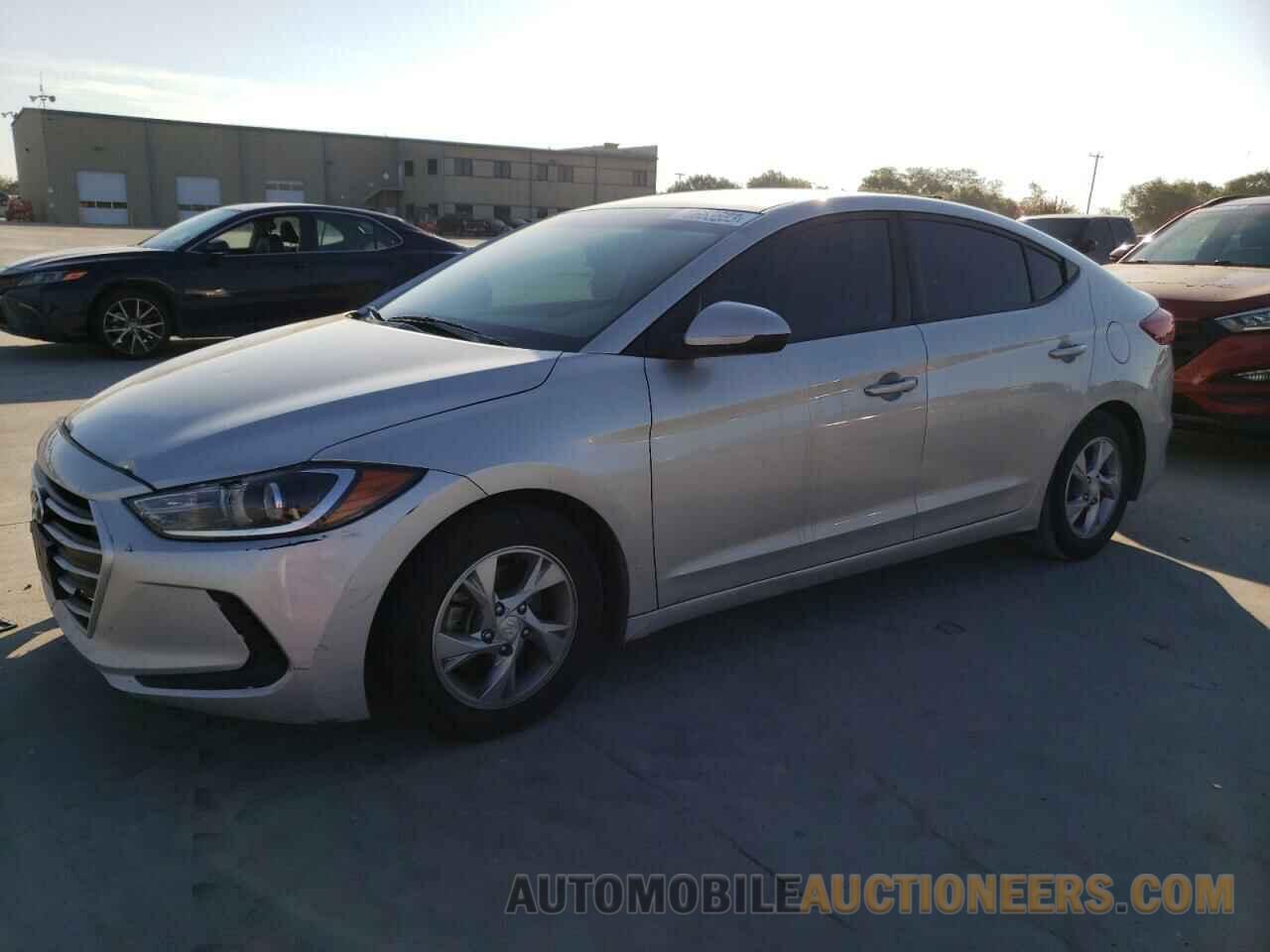 5NPD74LF4JH398094 HYUNDAI ELANTRA 2018