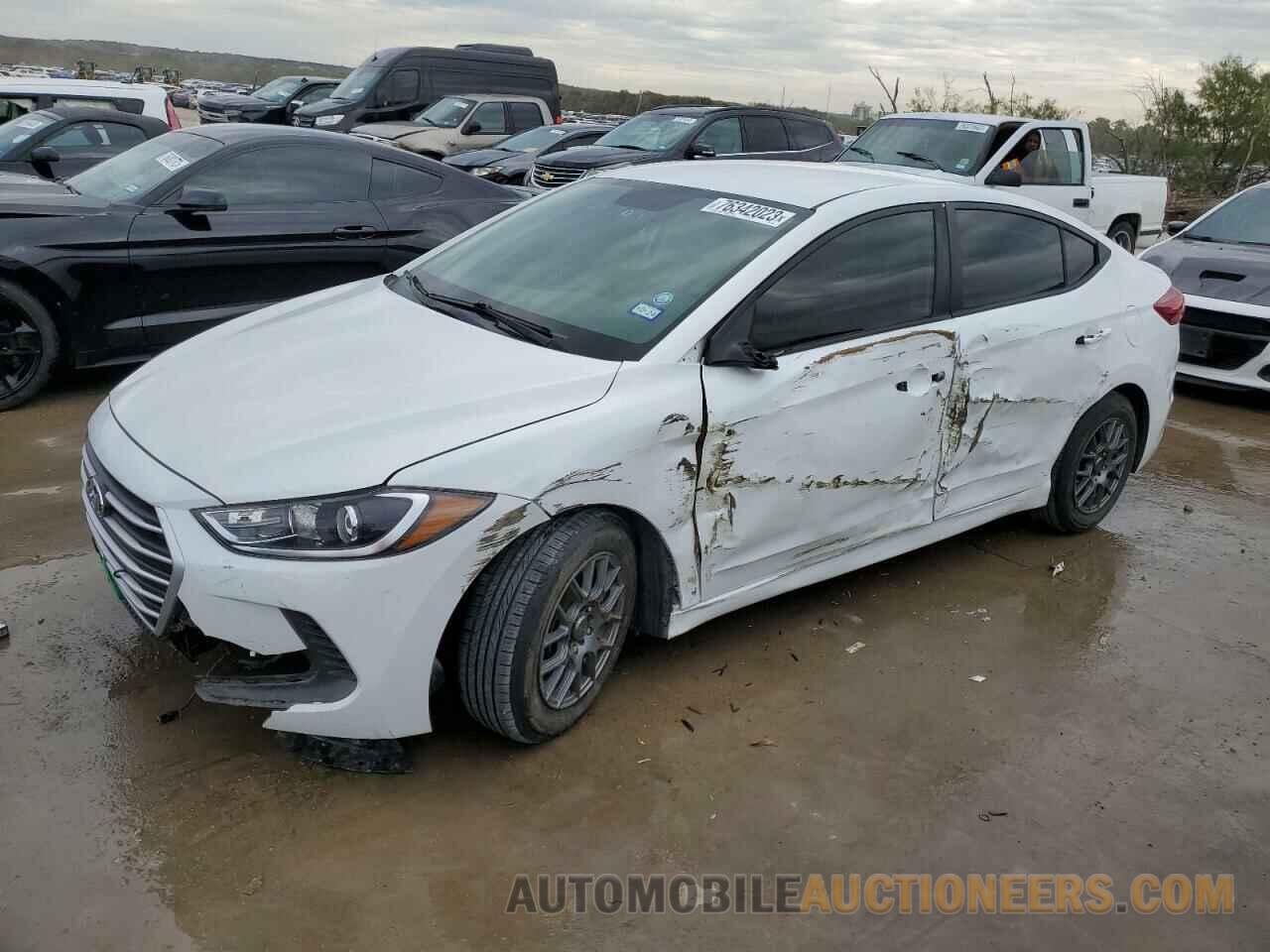 5NPD74LF4JH399648 HYUNDAI ELANTRA 2018