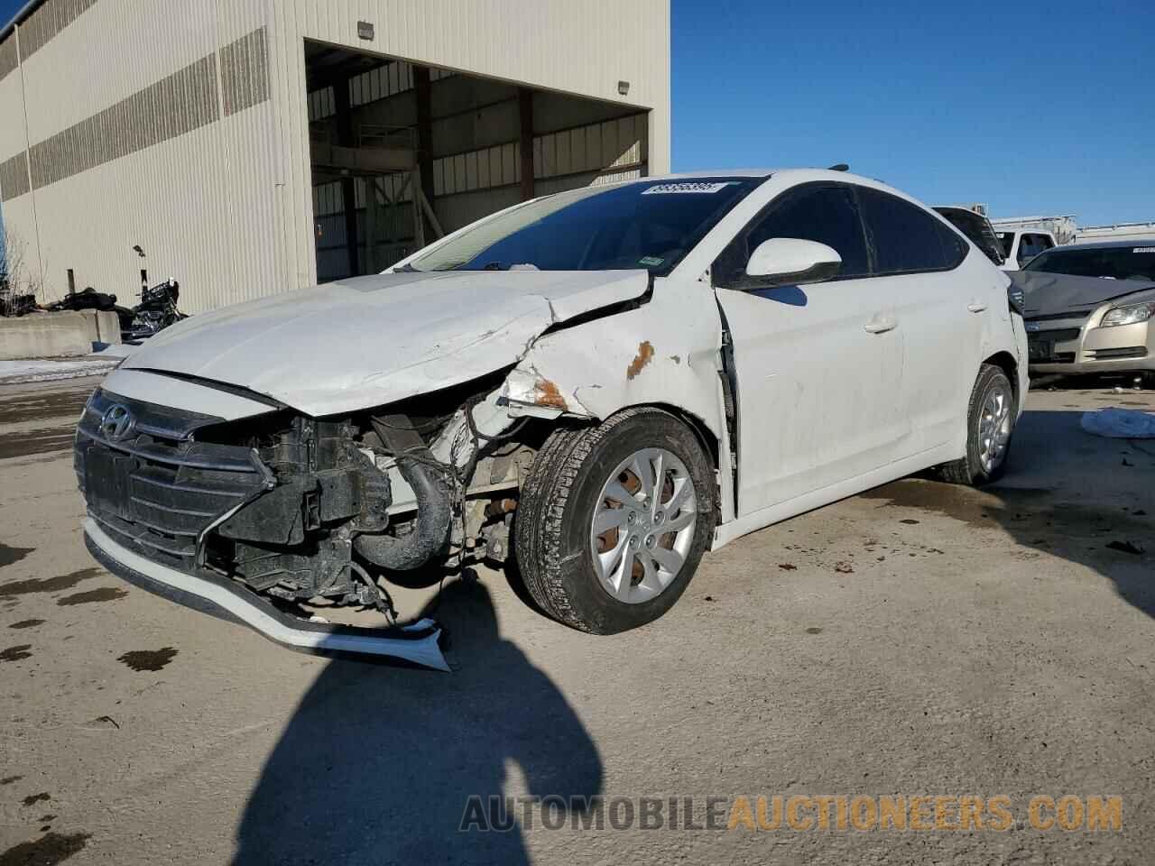 5NPD74LF4KH423996 HYUNDAI ELANTRA 2019