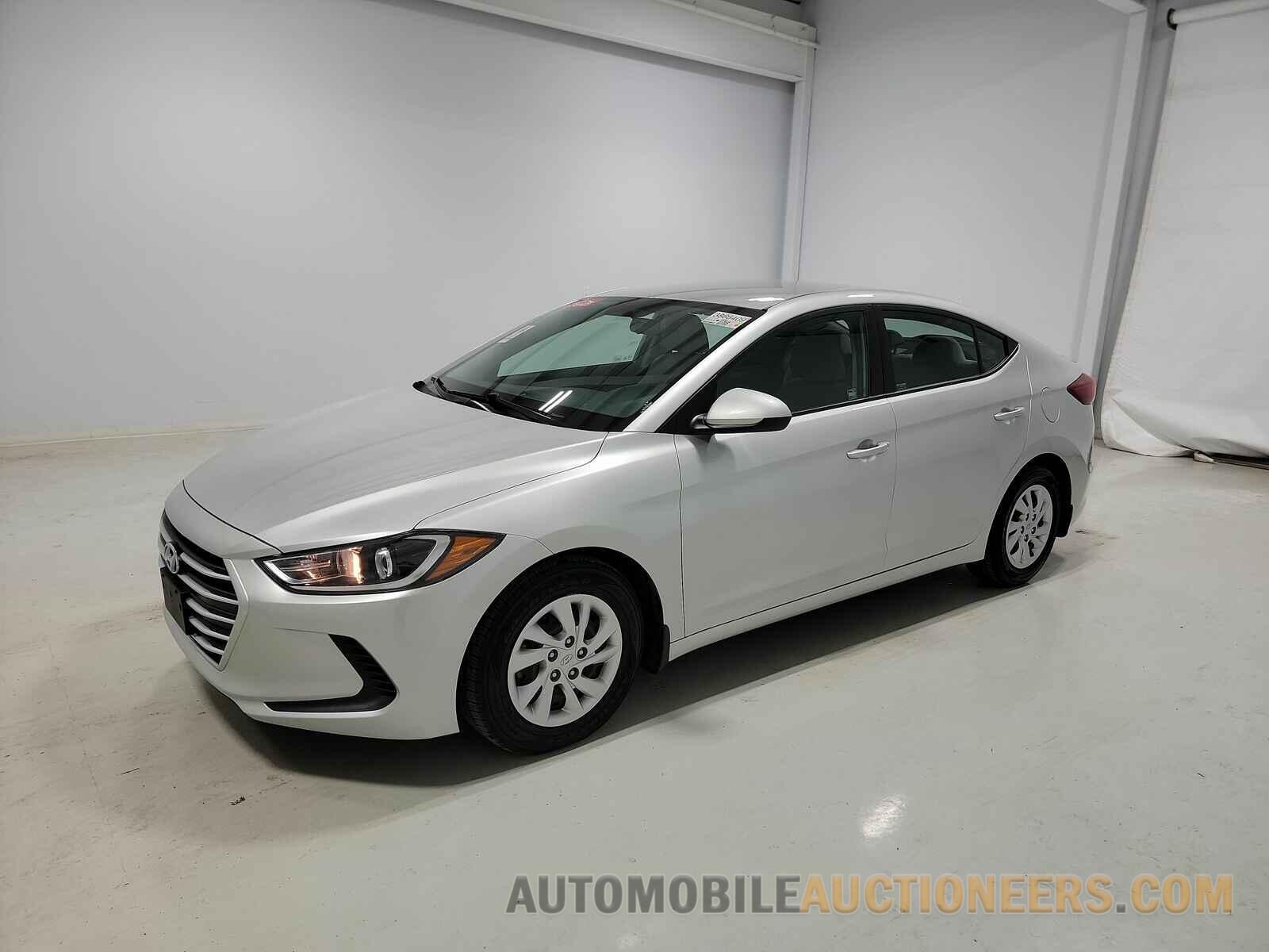 5NPD74LF5JH273492 Hyundai Elantra SE 2018