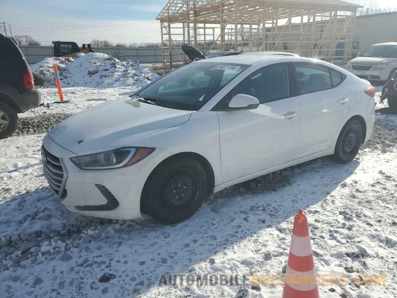 5NPD74LF5JH328992 HYUNDAI ELANTRA 2018