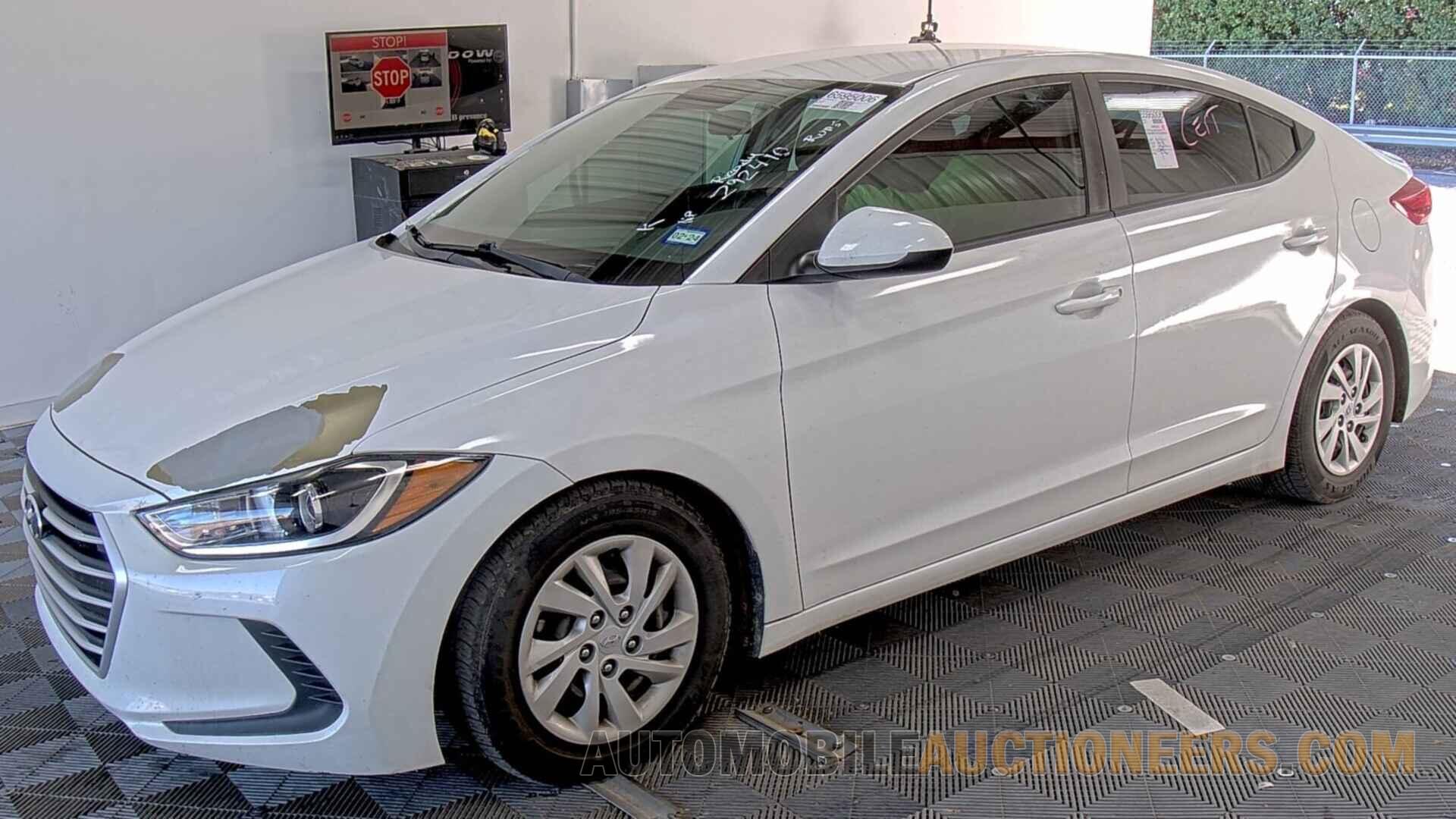 5NPD74LF6JH292410 Hyundai Elantra SE 2018