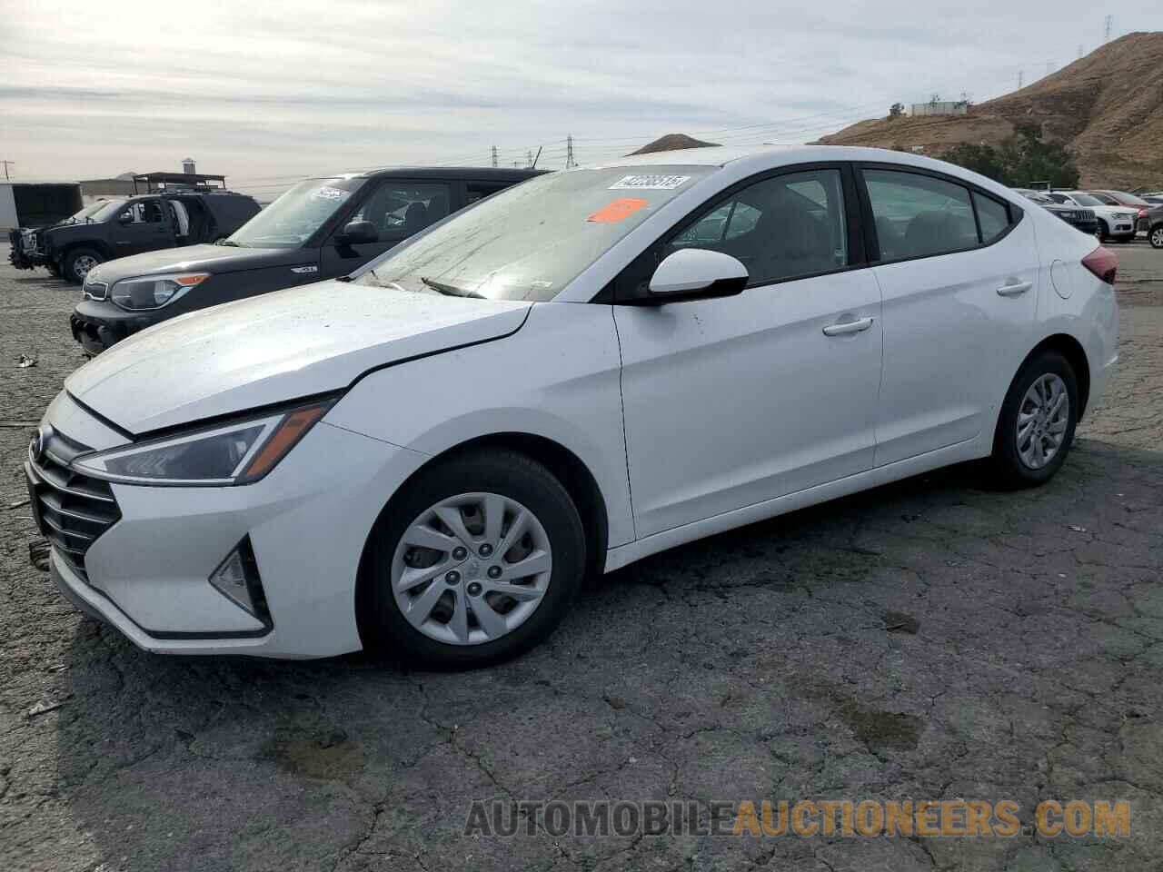 5NPD74LF6KH488963 HYUNDAI ELANTRA 2019