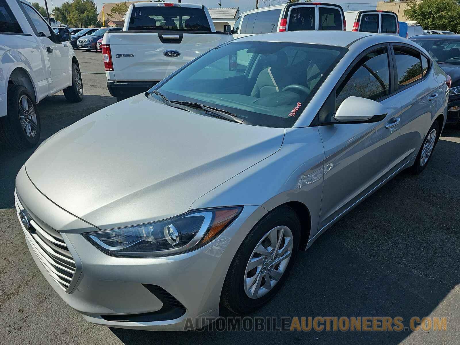 5NPD74LF7JH296997 Hyundai Elantra SE 2018