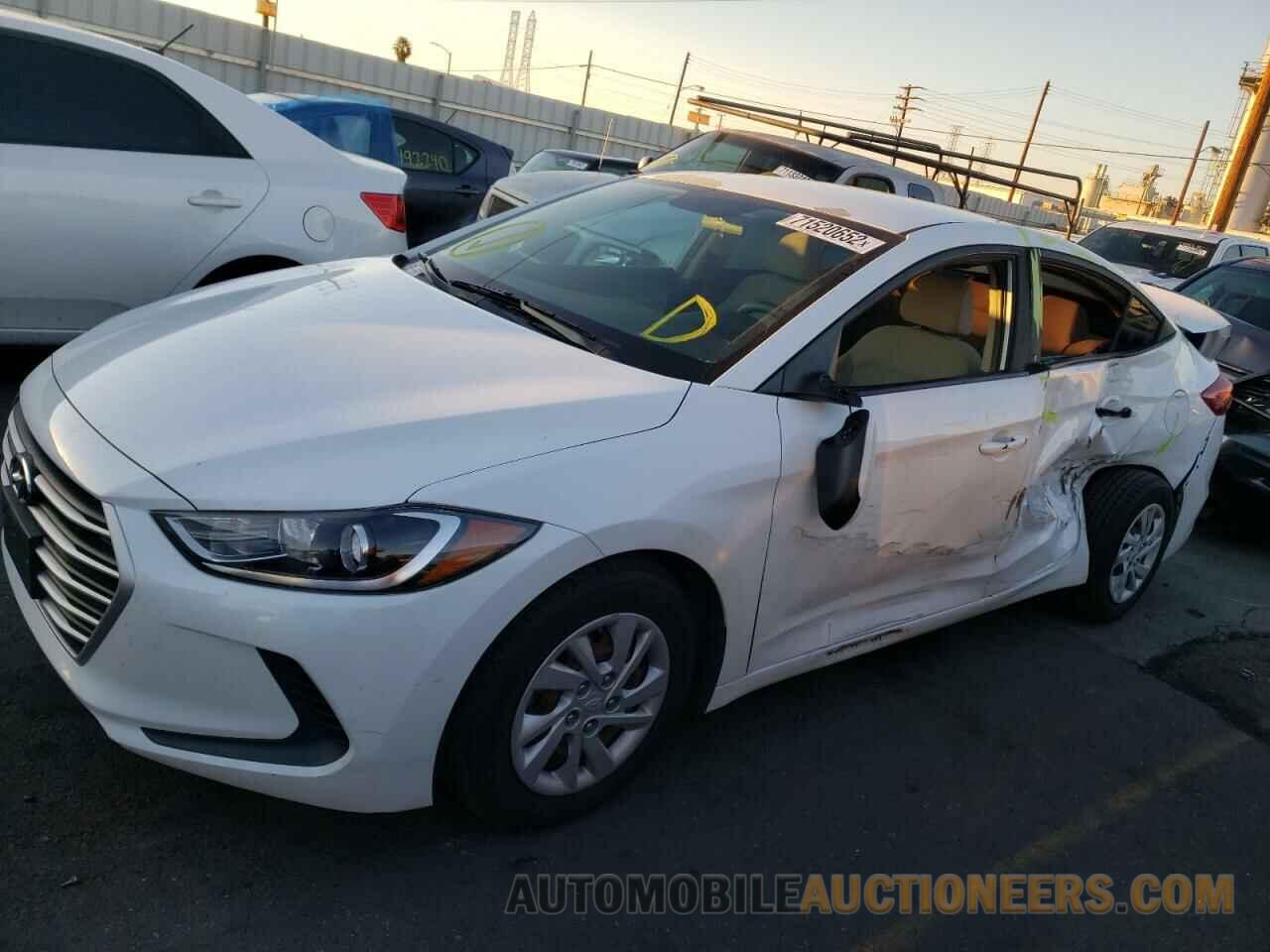 5NPD74LF7JH313989 HYUNDAI ELANTRA 2018