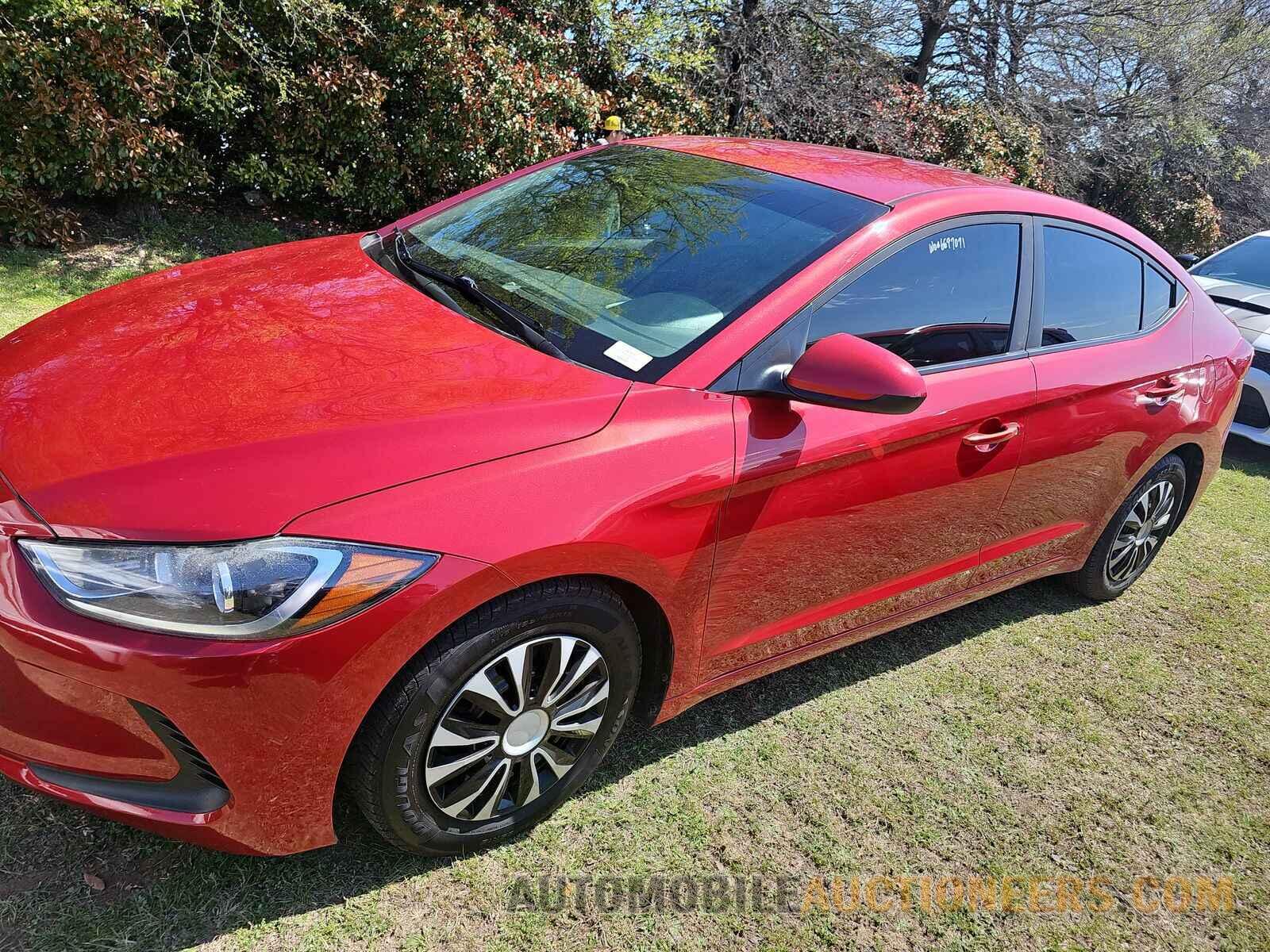 5NPD74LF8HH208906 Hyundai Elantra SE 2017