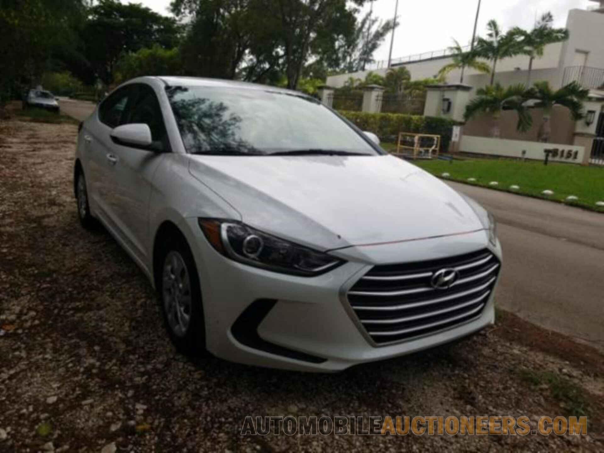 5NPD74LF9JH227308 HYUNDAI ELANTRA 2018