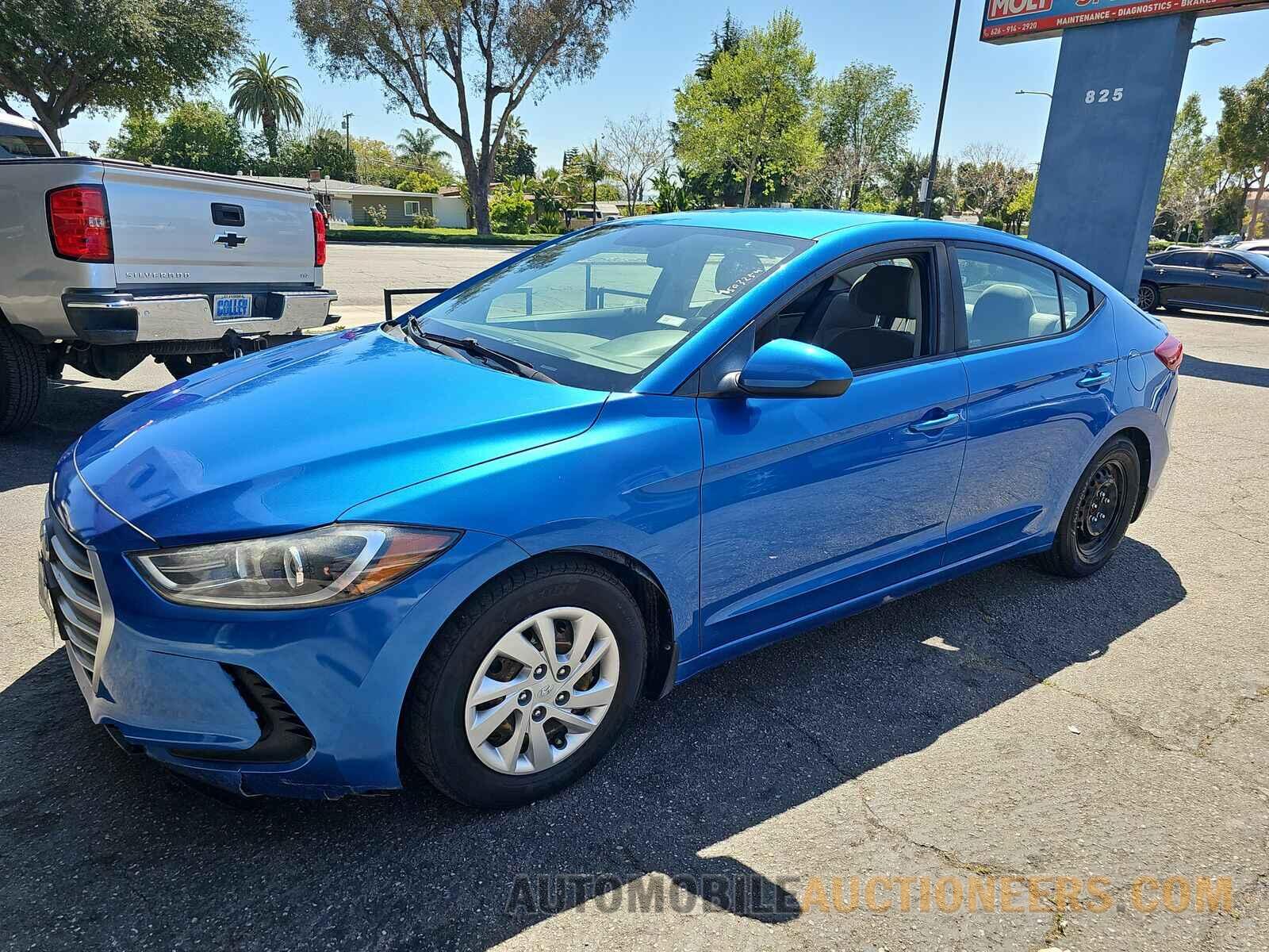 5NPD74LFXJH319415 Hyundai Elantra SE 2018