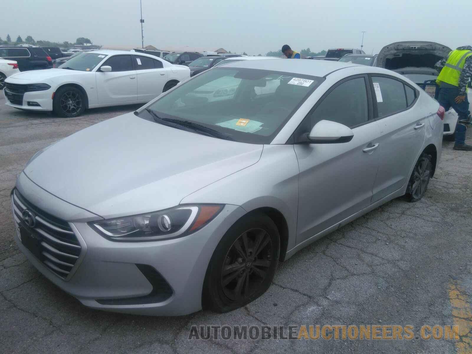 5NPD84LF0HH001679 Hyundai Elantra 2017