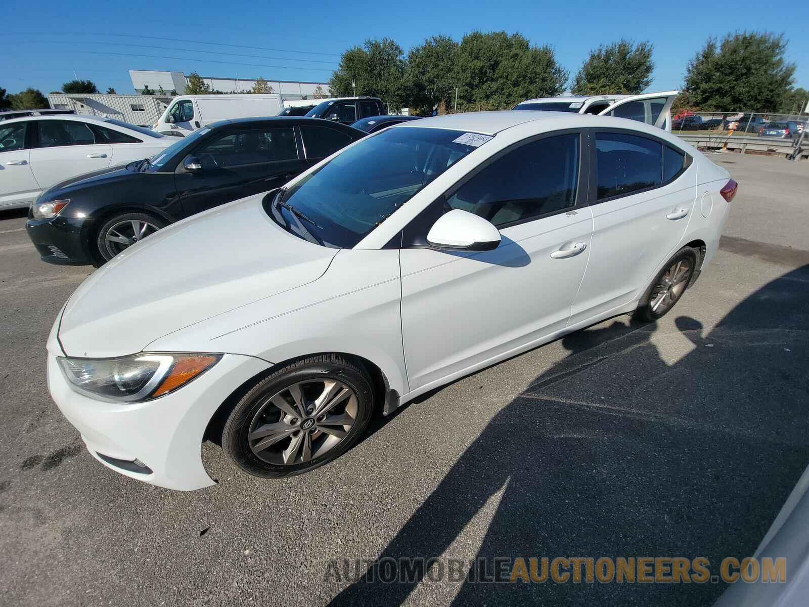 5NPD84LF0HH046945 Hyundai Elantra SE 2017