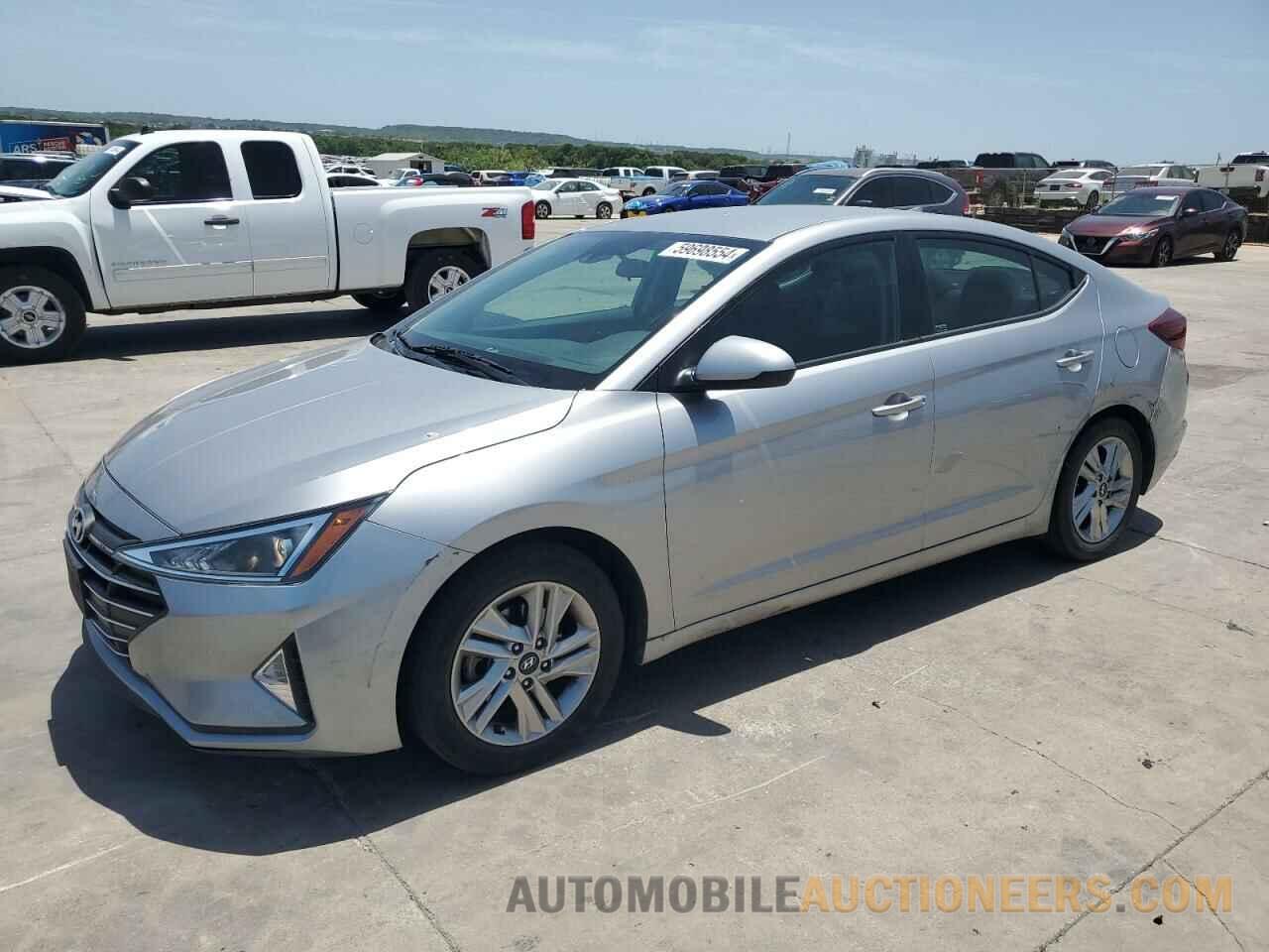 5NPD84LF0LH555152 HYUNDAI ELANTRA 2020