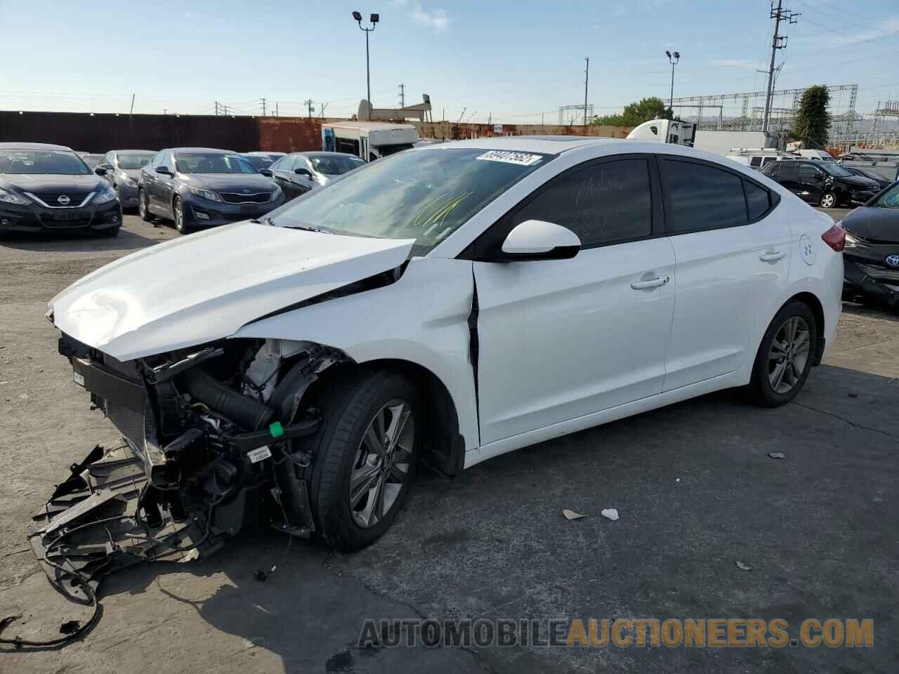 5NPD84LF1JH305495 HYUNDAI ELANTRA 2018