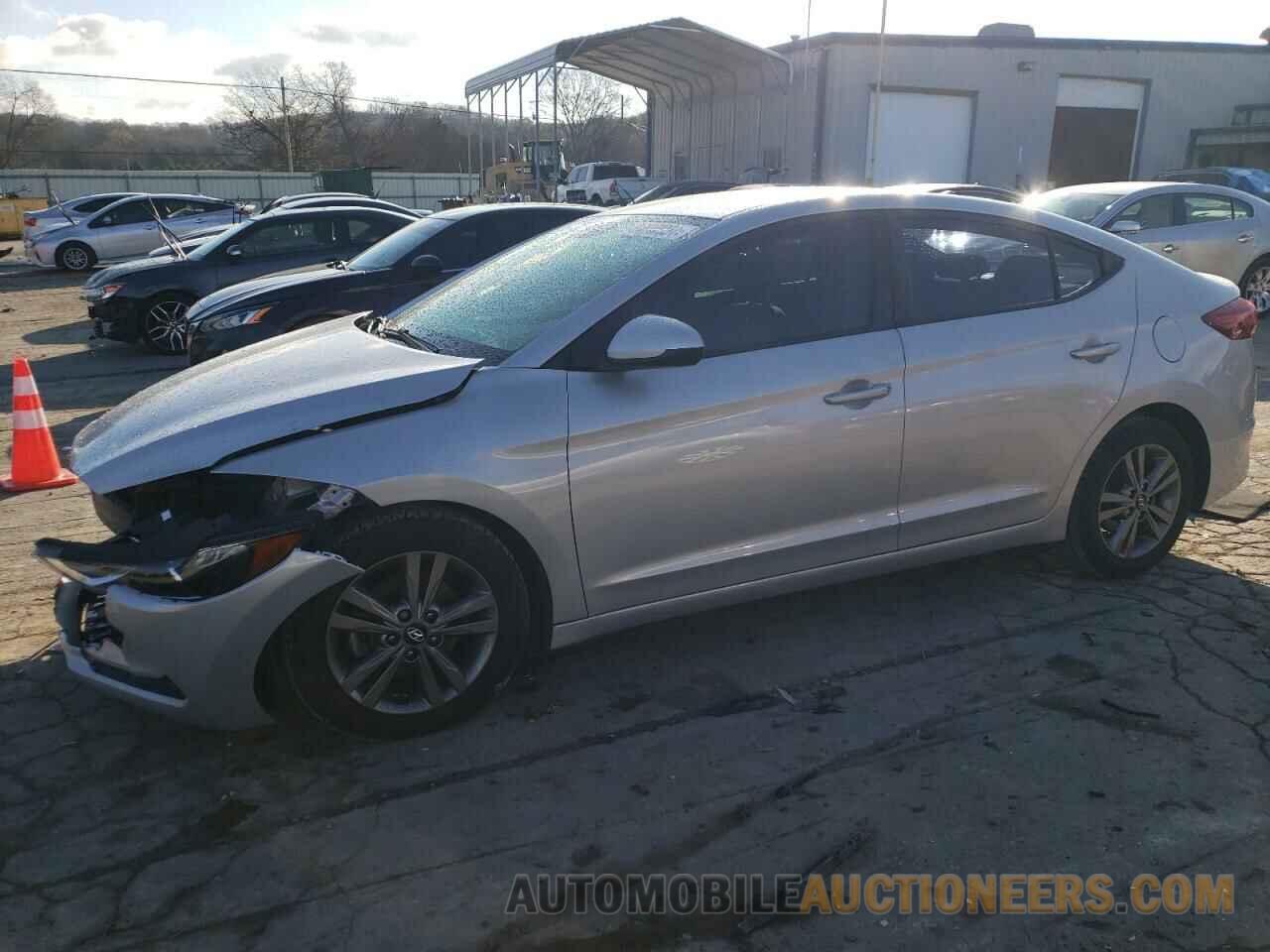 5NPD84LF1JH368614 HYUNDAI ELANTRA 2018