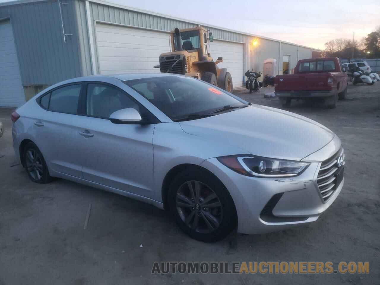 5NPD84LF1JH377412 HYUNDAI ELANTRA 2018